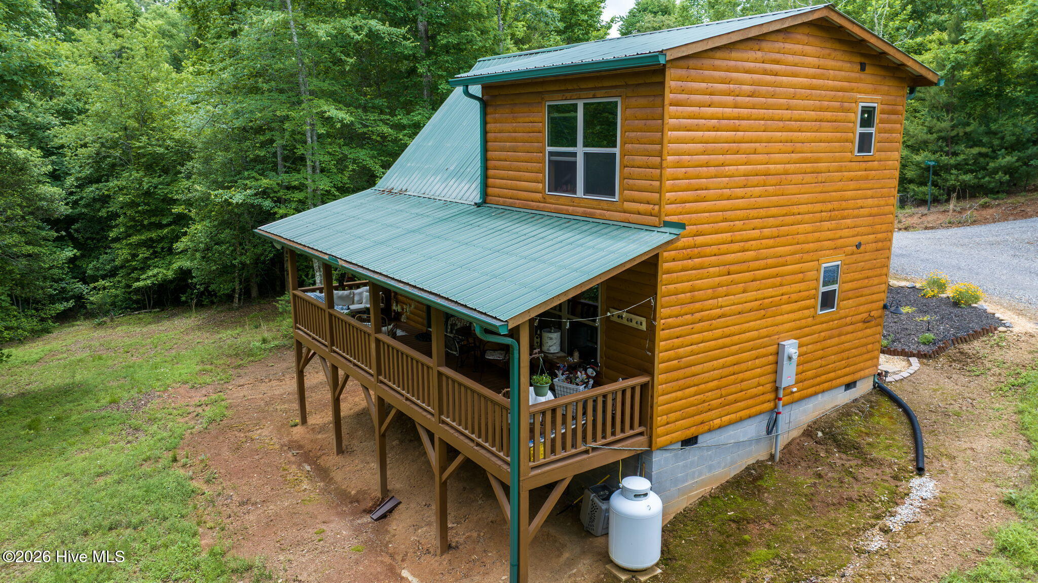 680 Deerfield Drive Property Photo 15