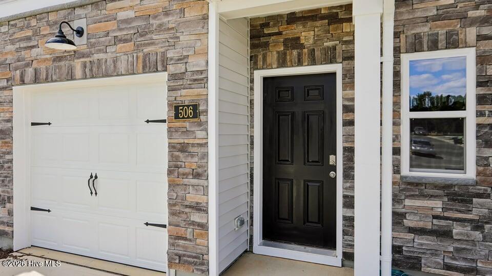 506 Cherry Laurel Drive Property Photo 2