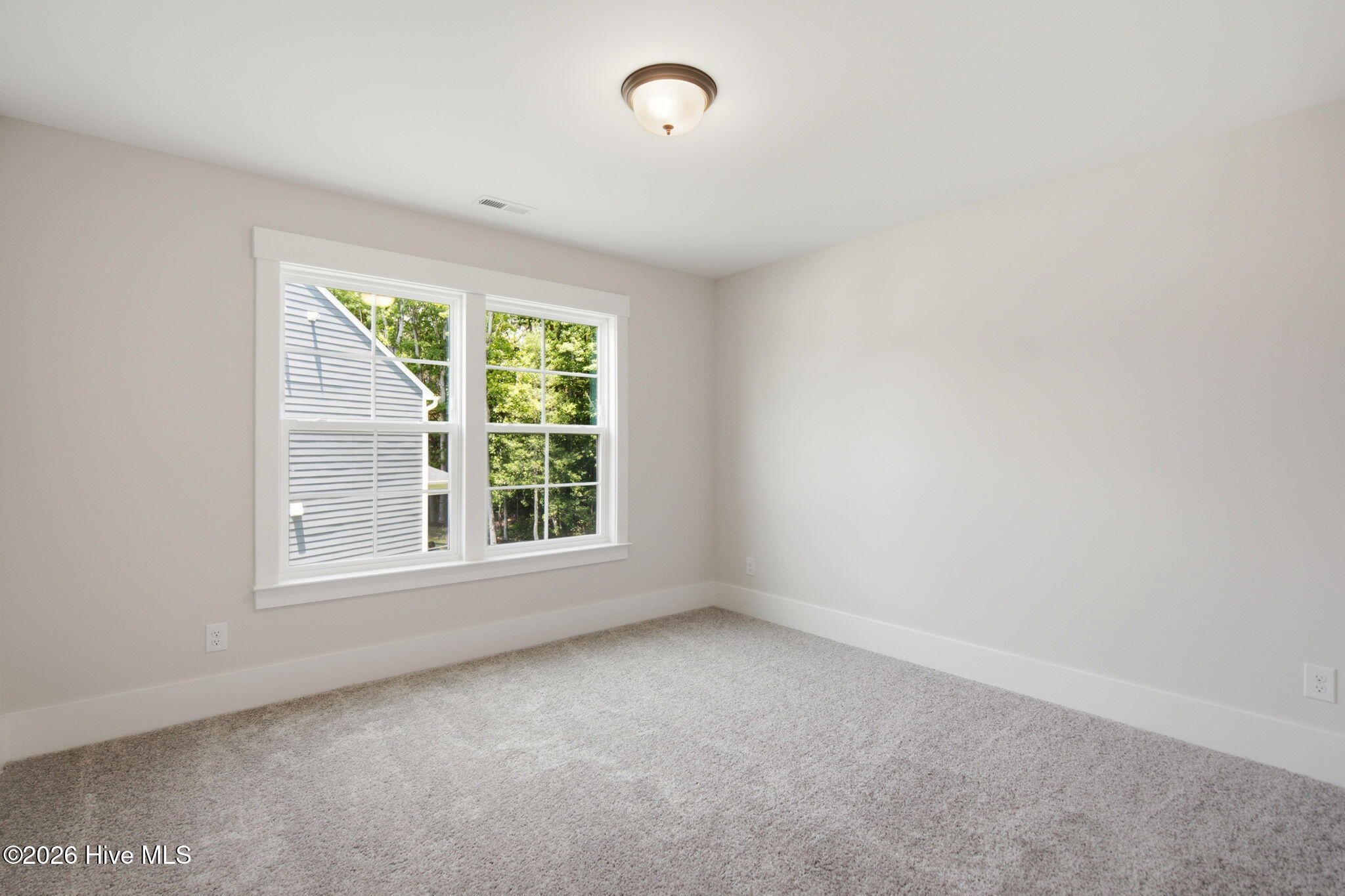 1024 Doe Place Property Photo 35