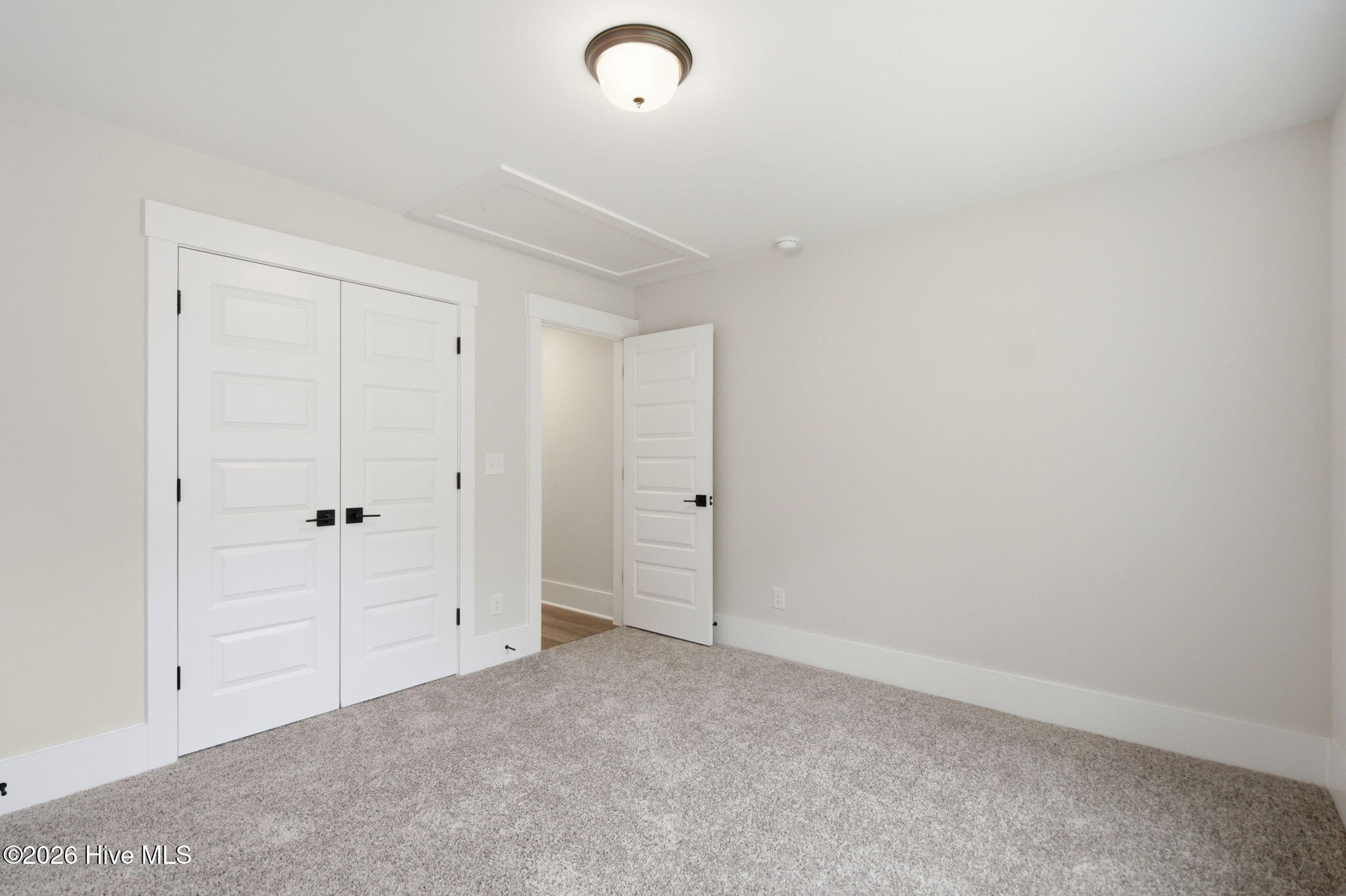 1024 Doe Place Property Photo 38