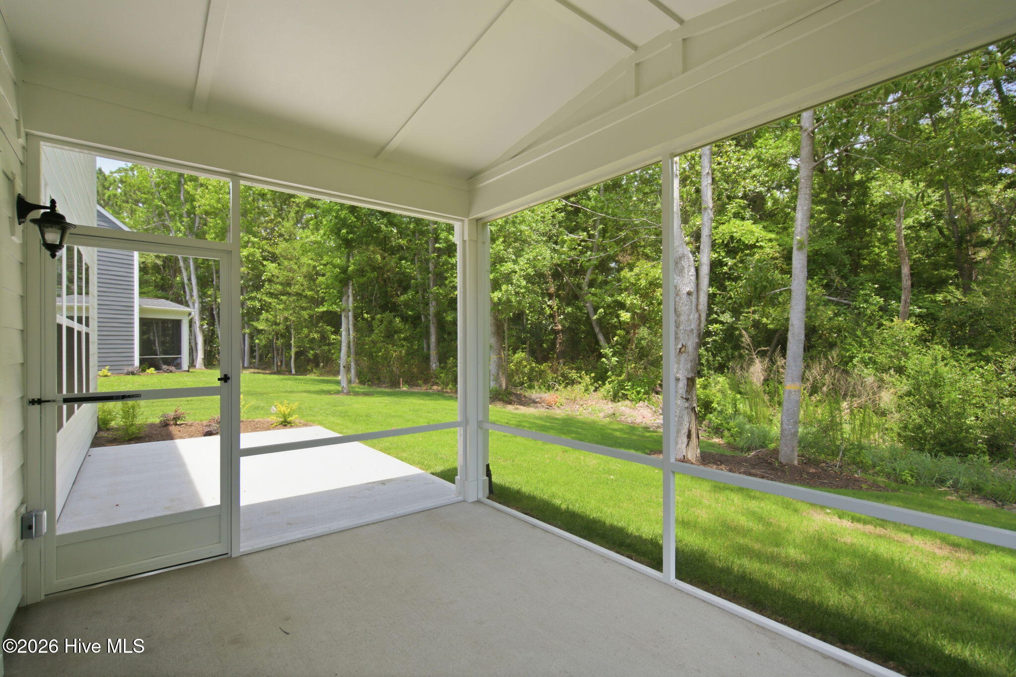 1024 Doe Place Property Photo 44