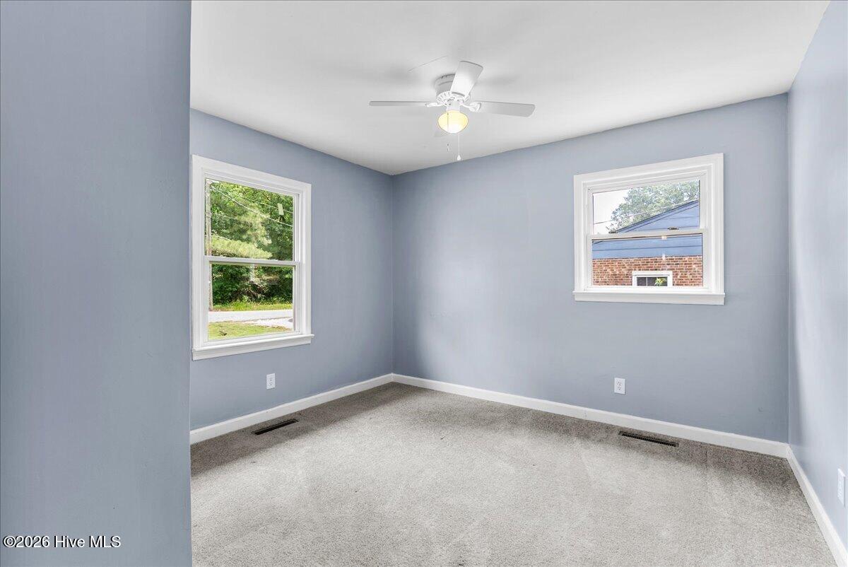 111 S Sycamore Street Property Photo 14