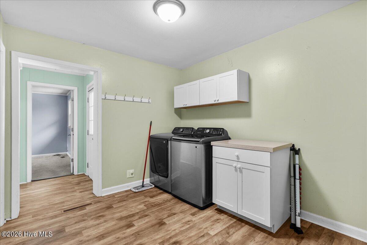 111 S Sycamore Street Property Photo 25