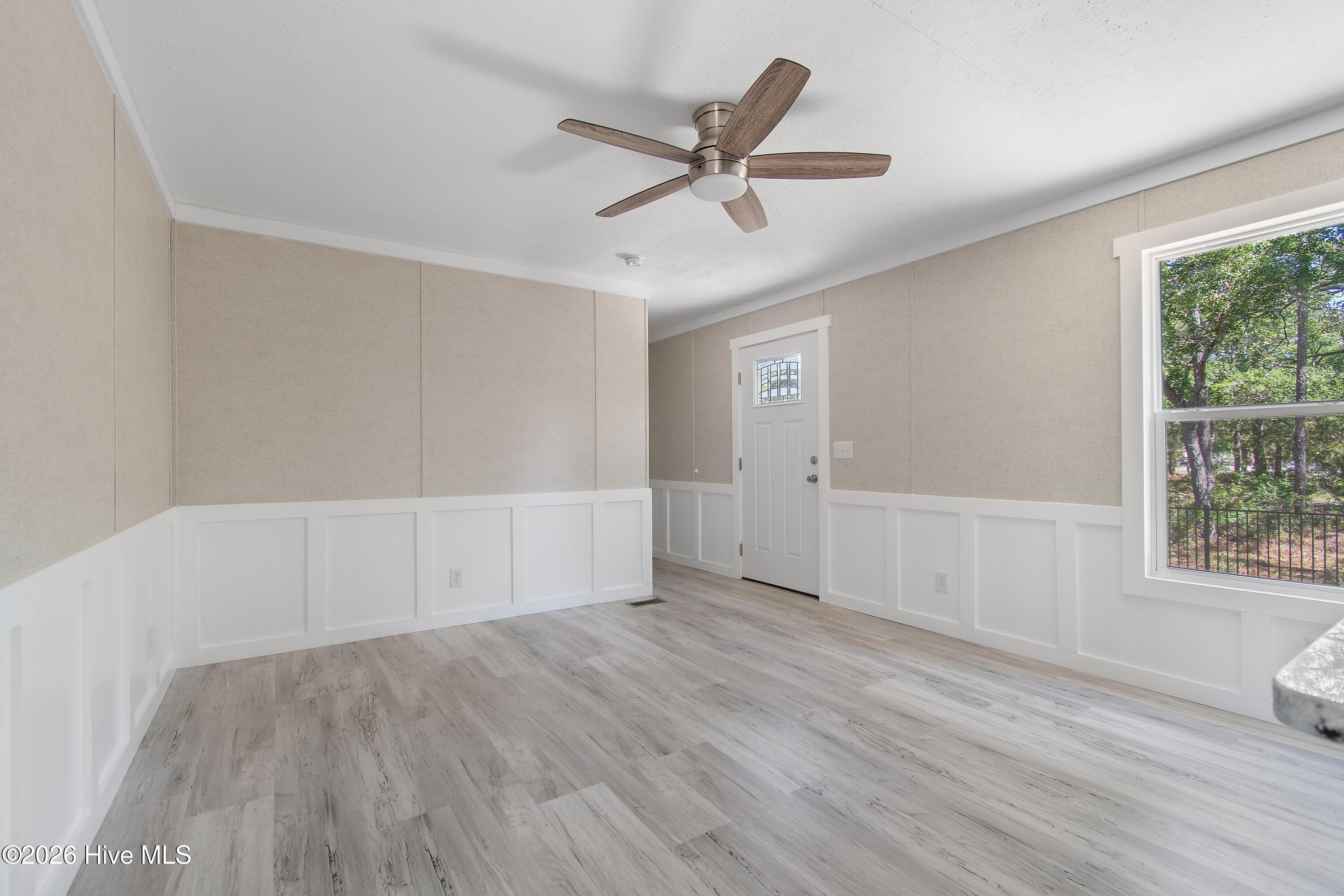 2740 Ocean View Avenue Sw Property Photo 9