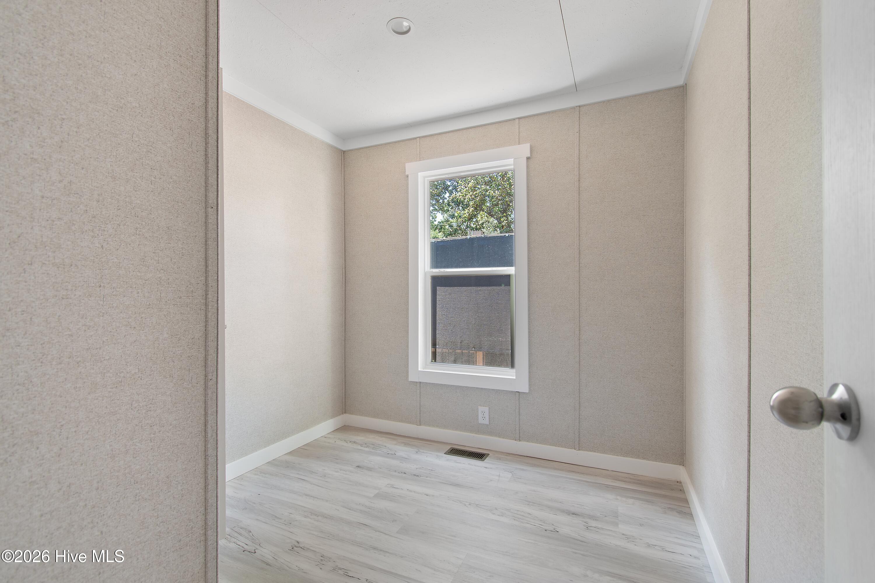 2740 Ocean View Avenue Sw Property Photo 15