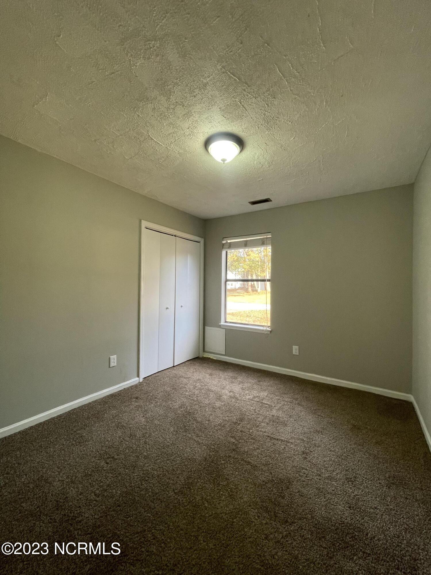 1002 Stillwood Circle Property Photo 14