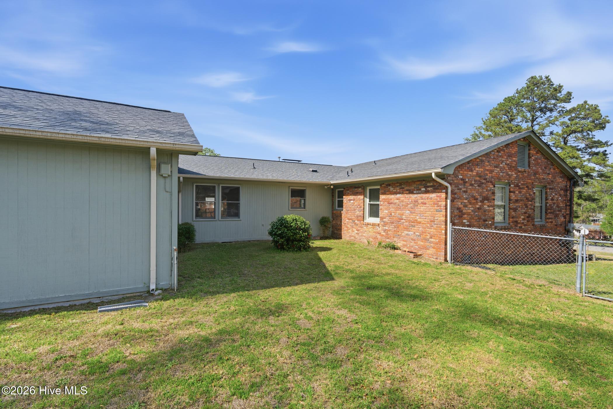 104 Mcdonald Drive Property Photo 8
