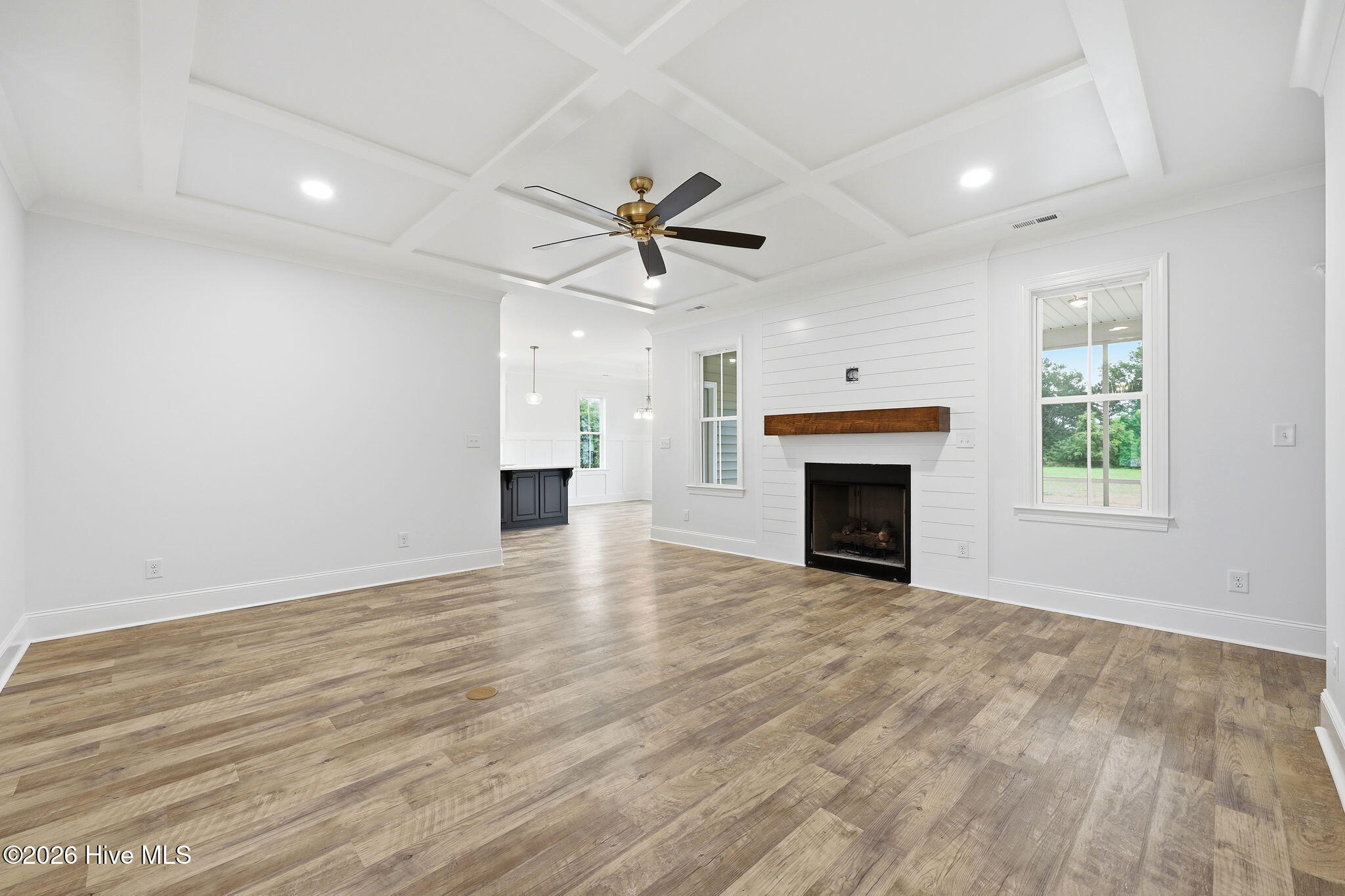 5894 Baylors Way Property Photo 6