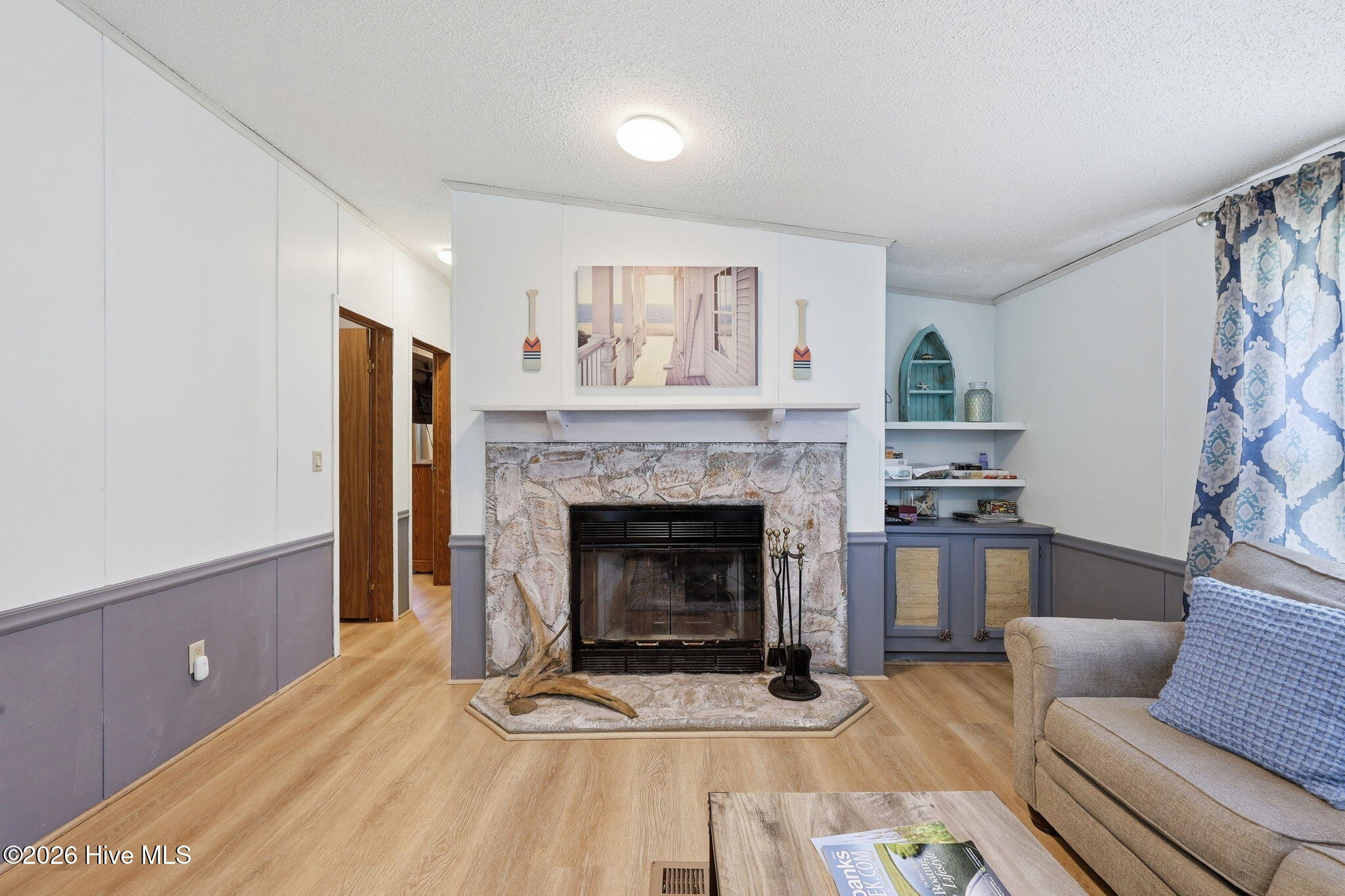 133 Rhodes Haven Drive Property Photo 6