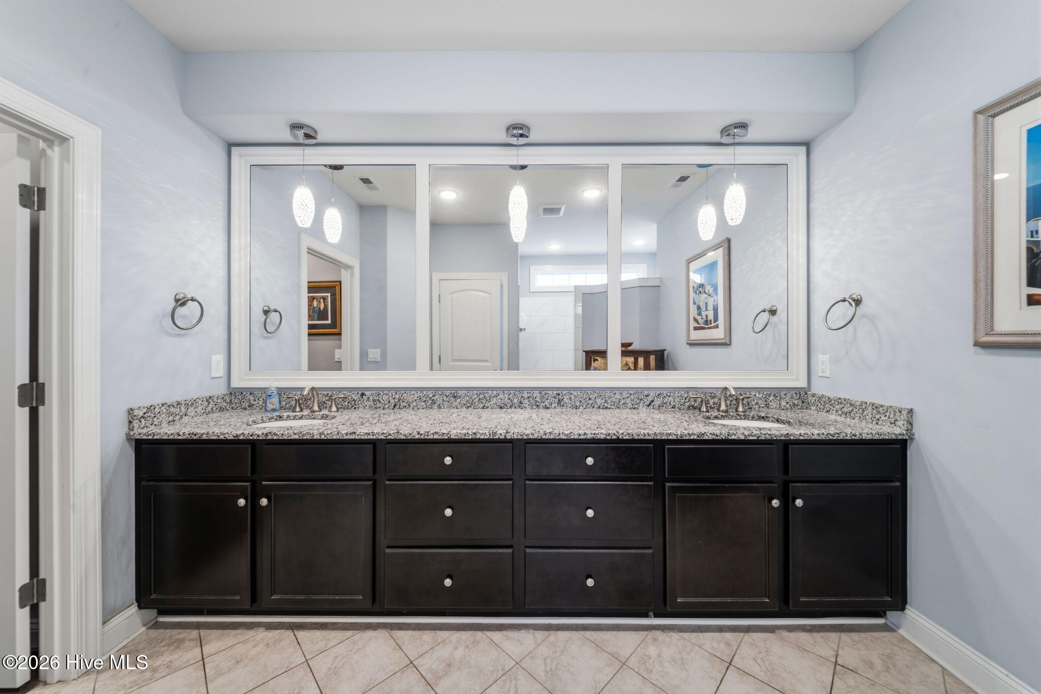 3008 Eno Lane Property Photo 40