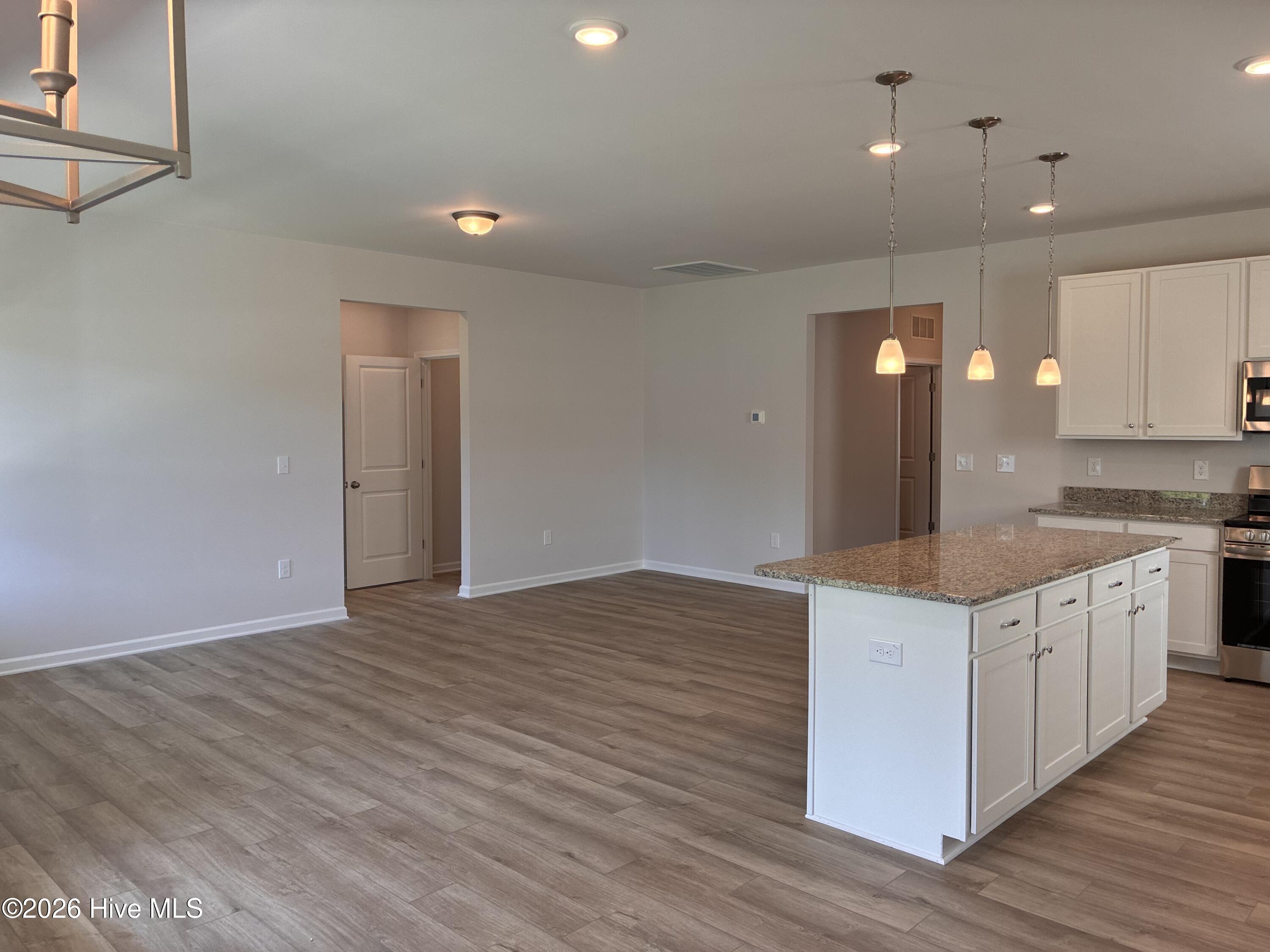 413 Barter Drive Property Photo 7