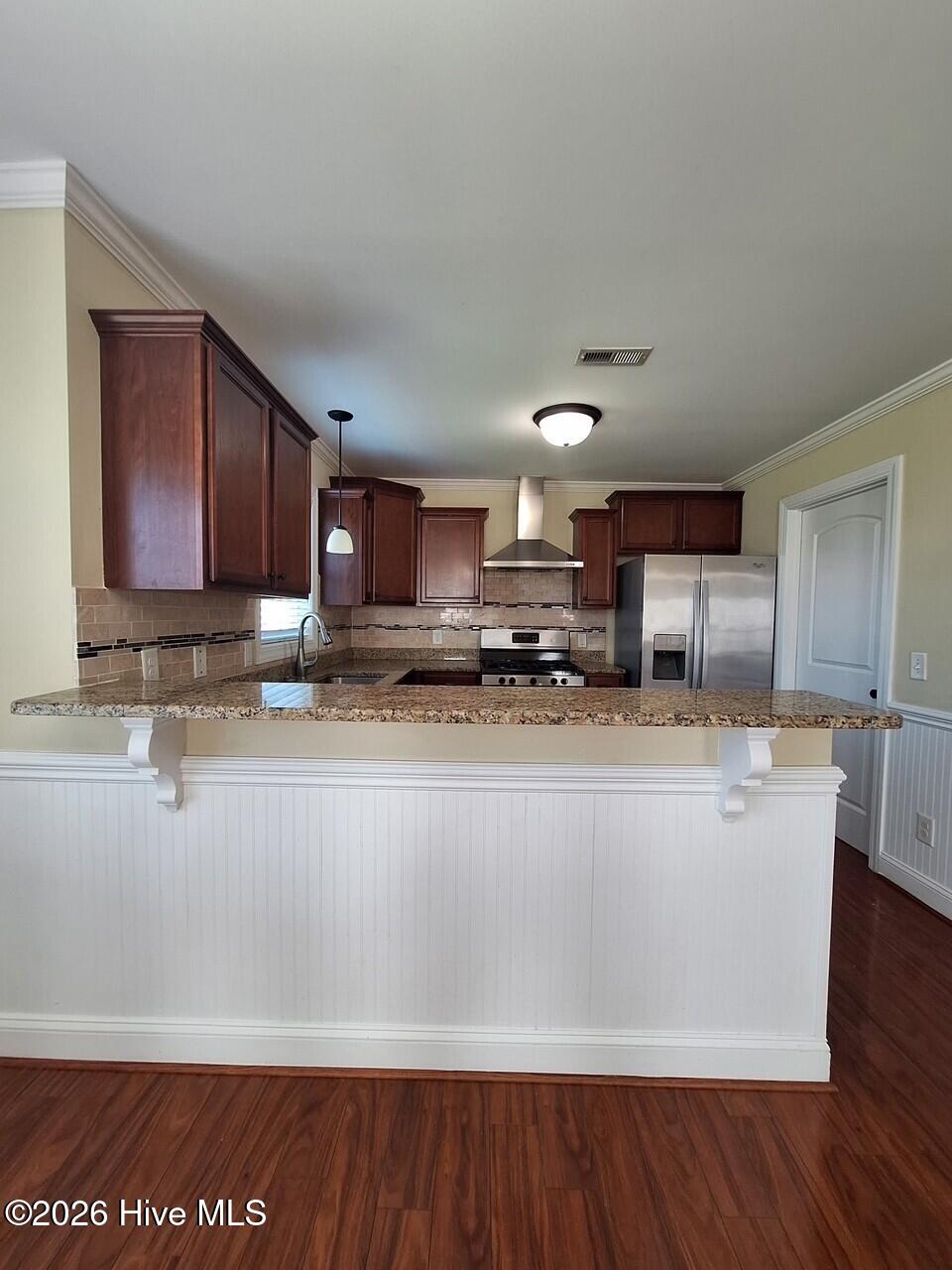 2205 Great Laurel Court Property Photo 5