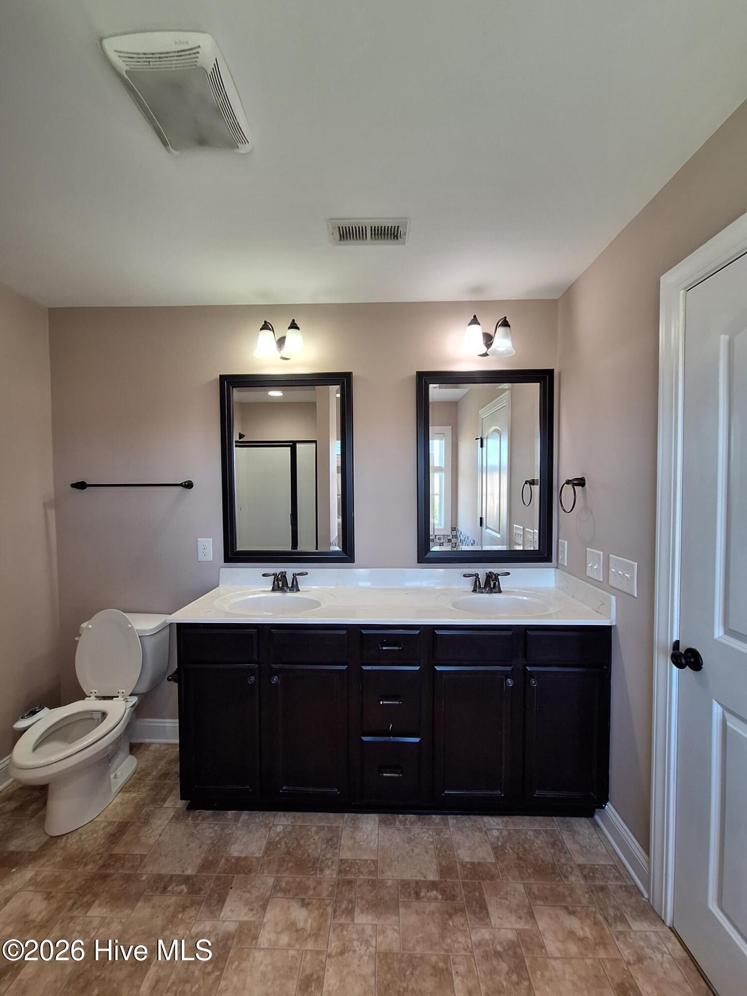 2205 Great Laurel Court Property Photo 16