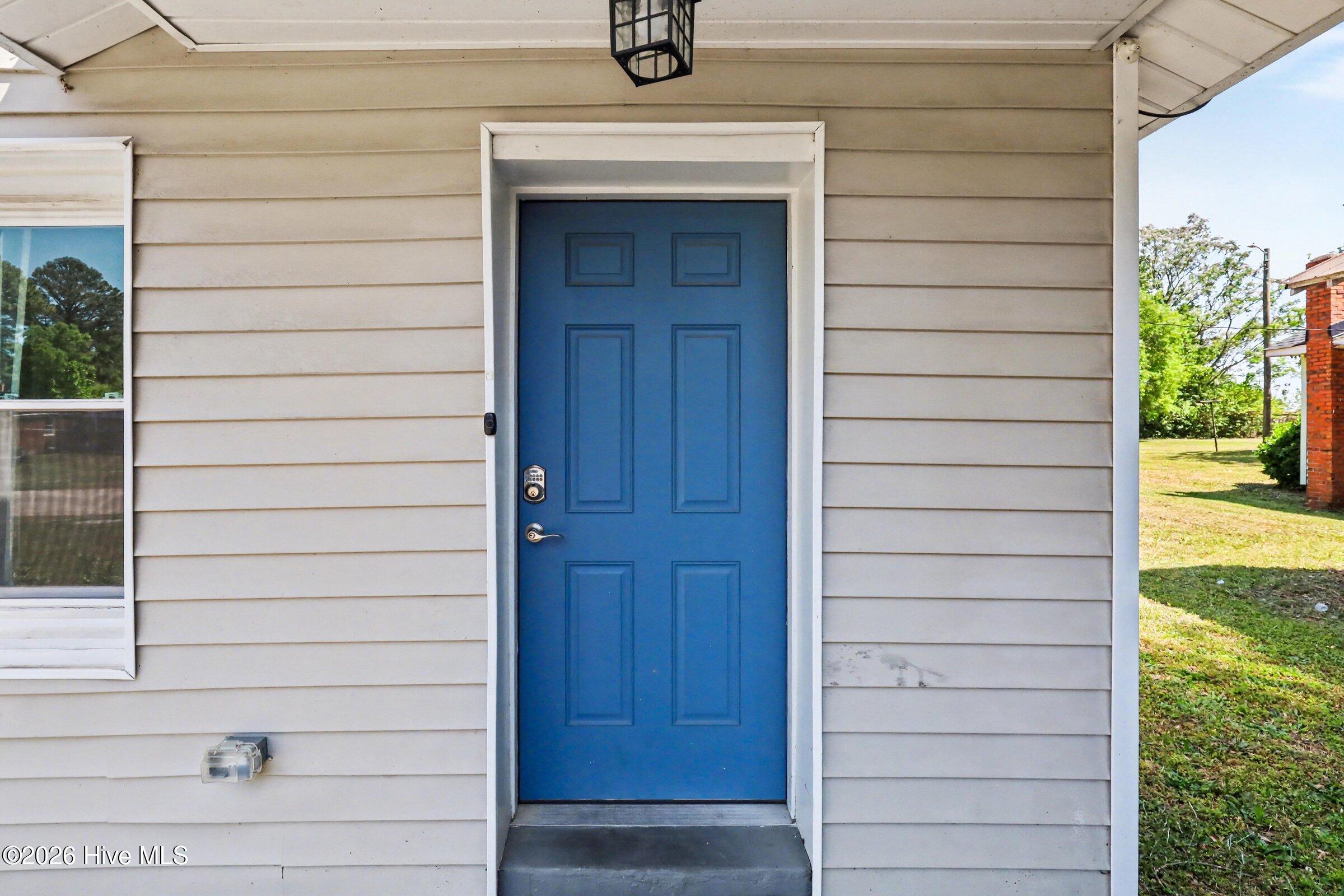 518 E Townsend Street Property Photo 4