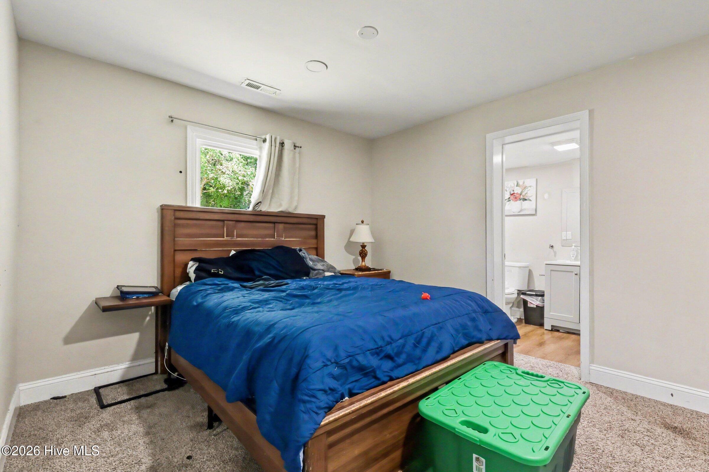518 E Townsend Street Property Photo 13