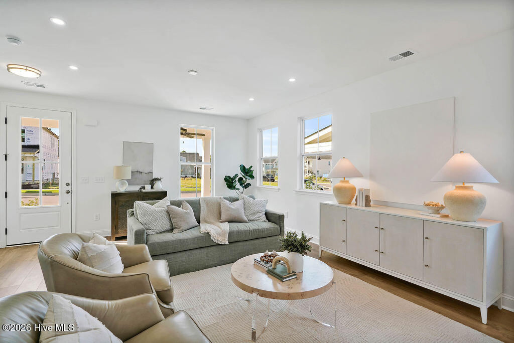 5405 Folklore Way Property Photo 4