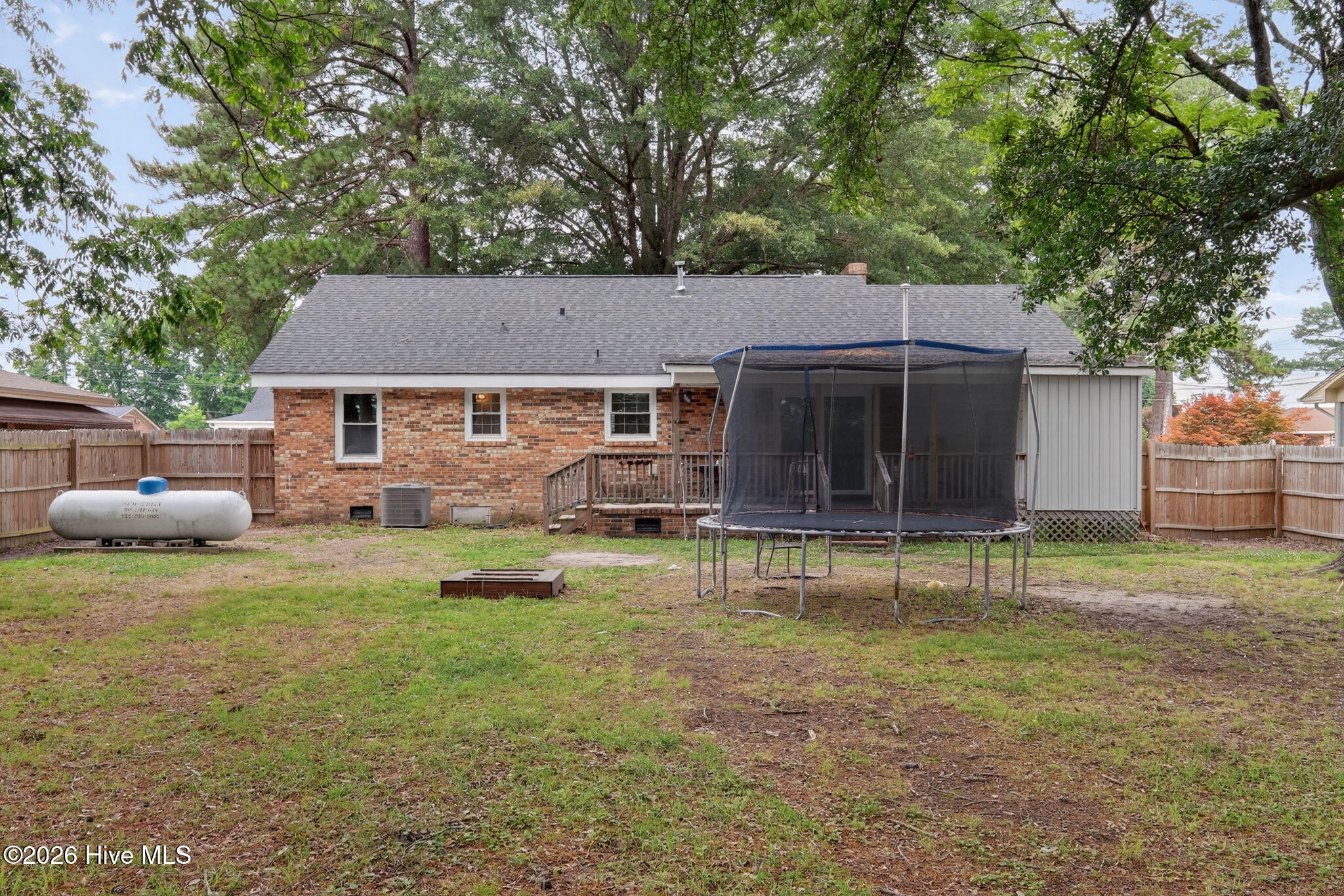 2208 Imperial Avenue E Property Photo 31