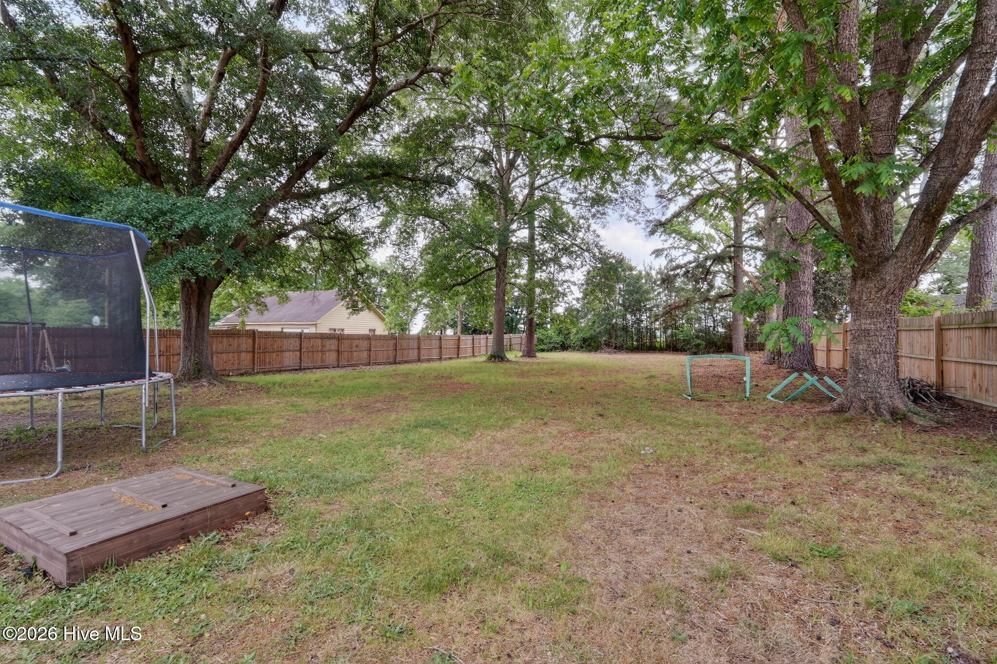 2208 Imperial Avenue E Property Photo 35