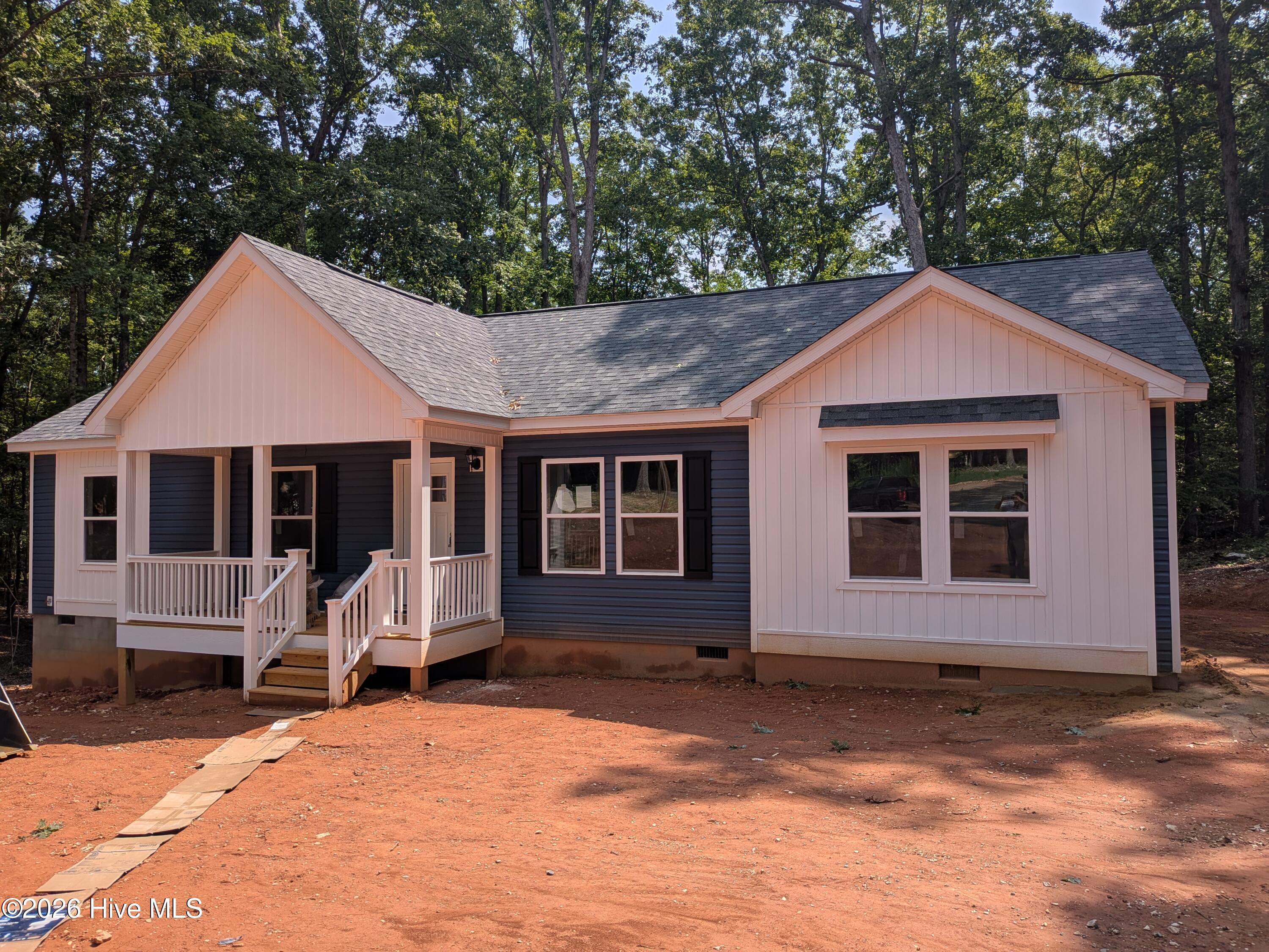 110 Holmes Lane Property Photo 1
