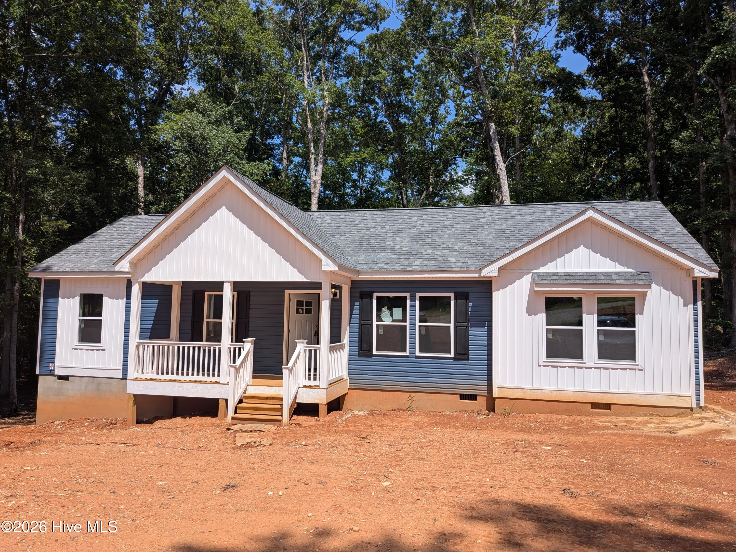 110 Holmes Lane Property Photo 3
