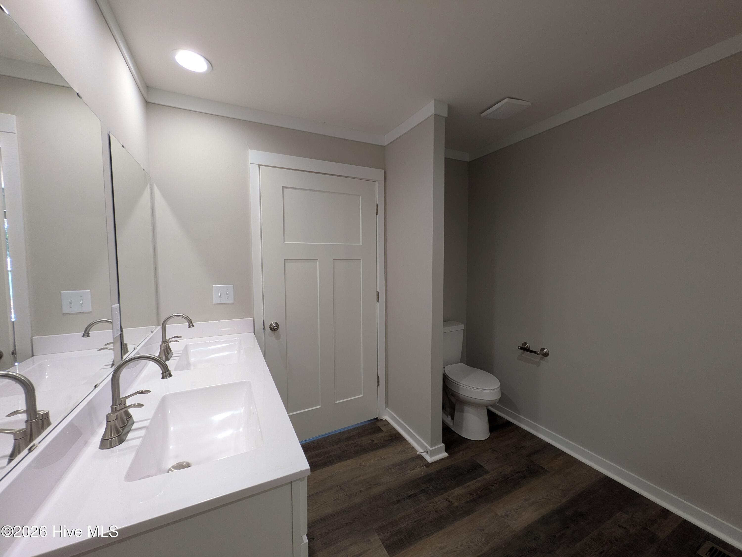 110 Holmes Lane Property Photo 12