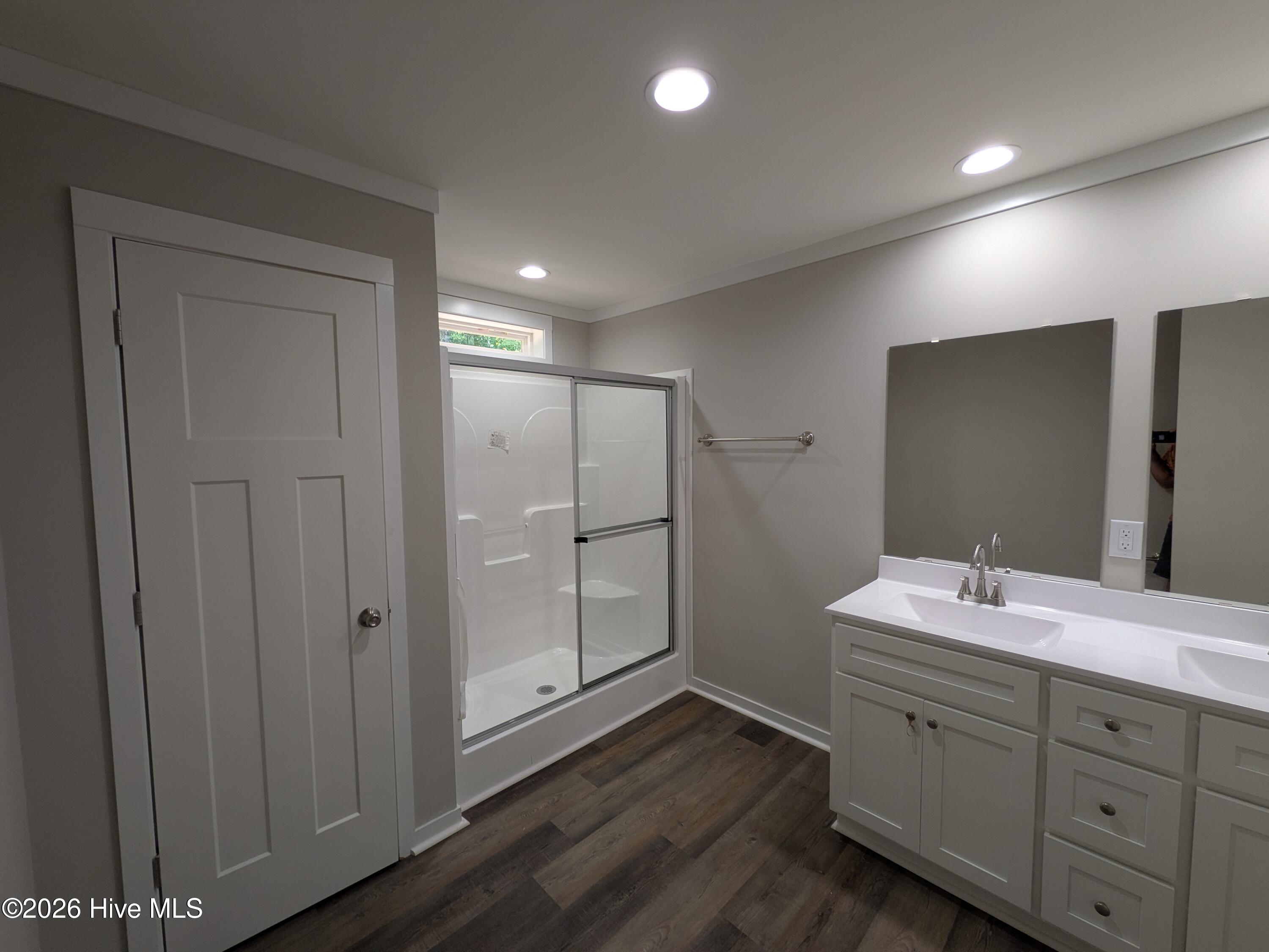 110 Holmes Lane Property Photo 13