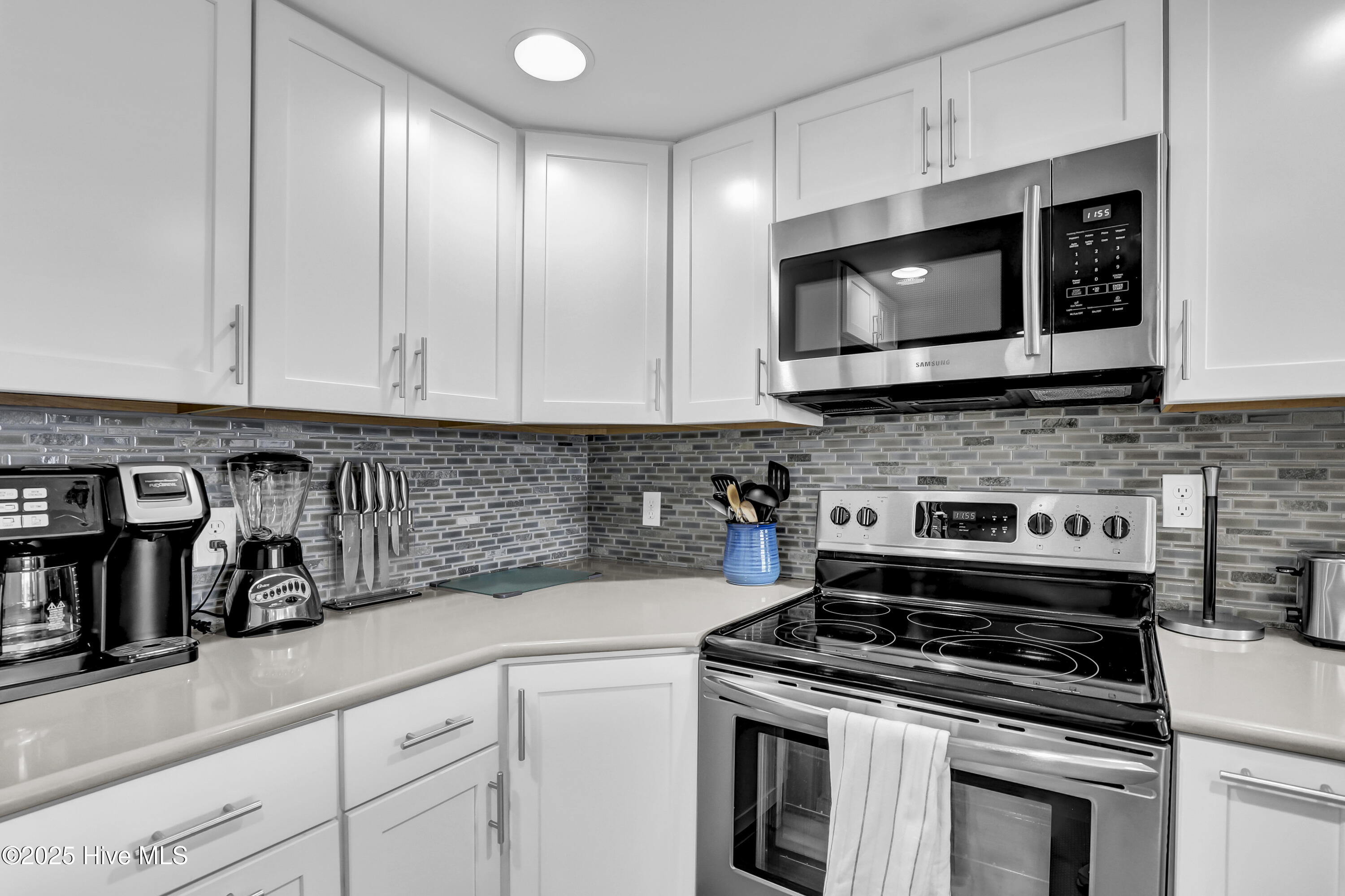 2000 New River Inlet Road Unit 2109 Property Photo 5
