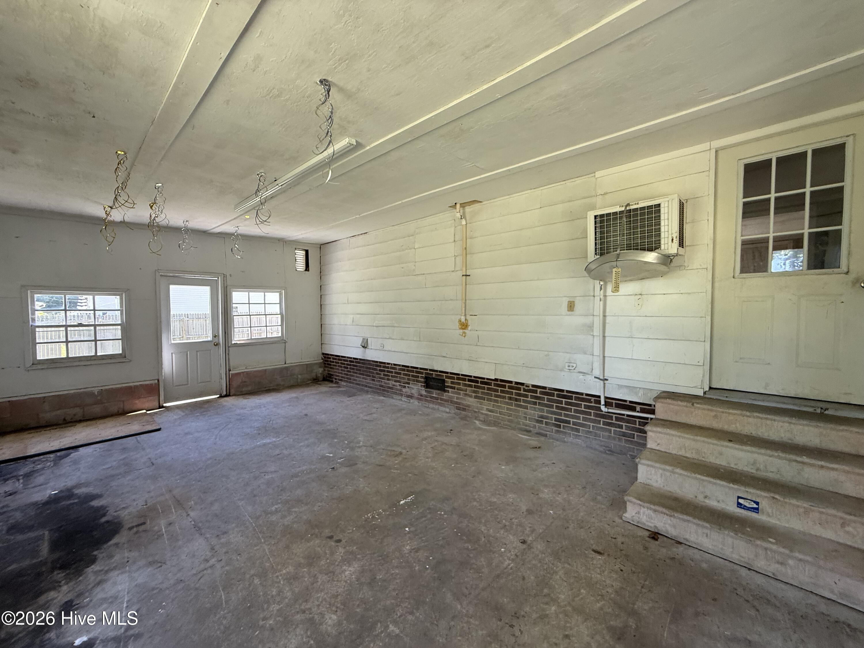 112 Colony Drive Property Photo 24