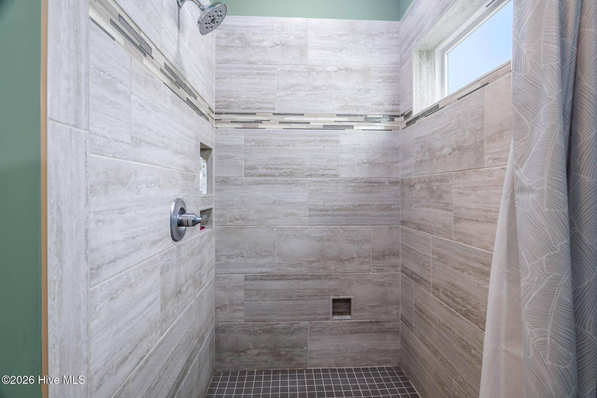 404 30th Street Property Photo 45