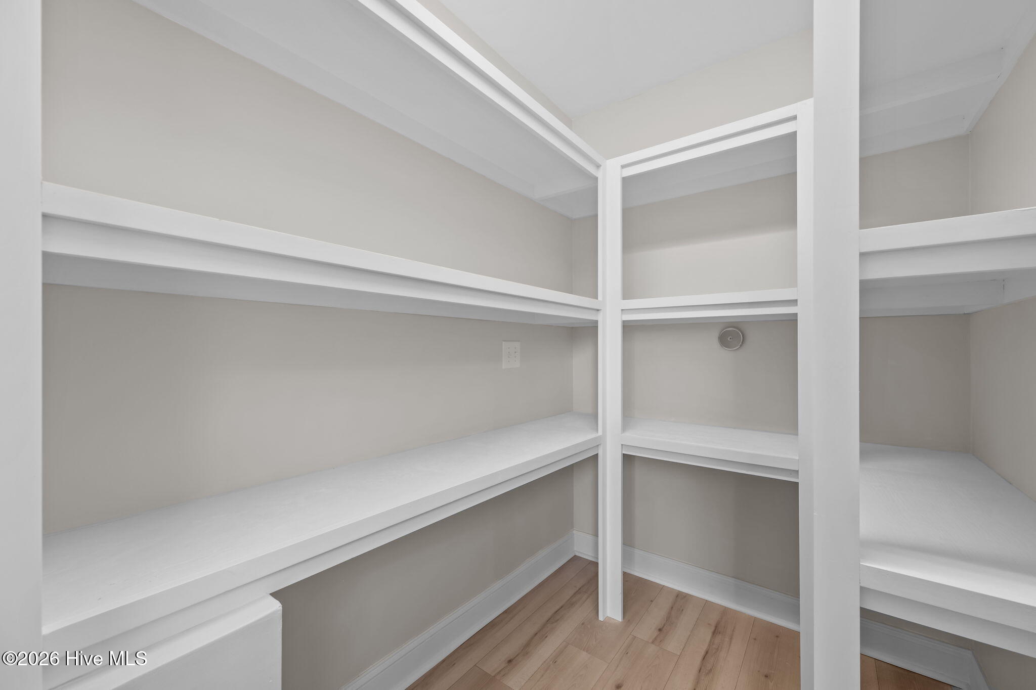 106 Dolphin Drive Property Photo 19
