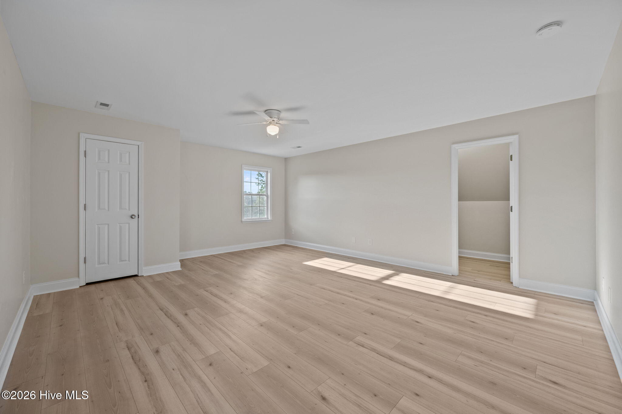106 Dolphin Drive Property Photo 26