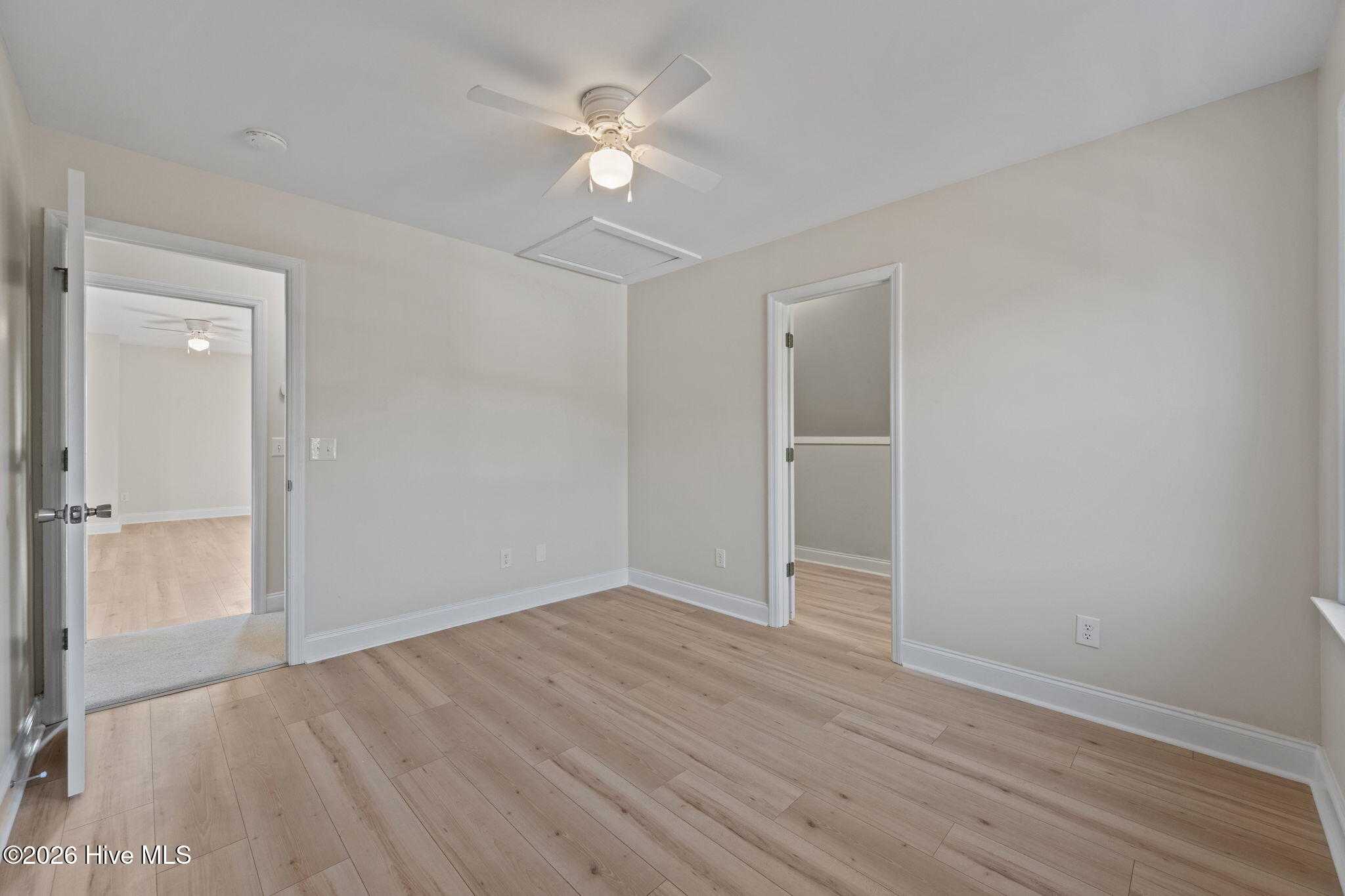 106 Dolphin Drive Property Photo 32