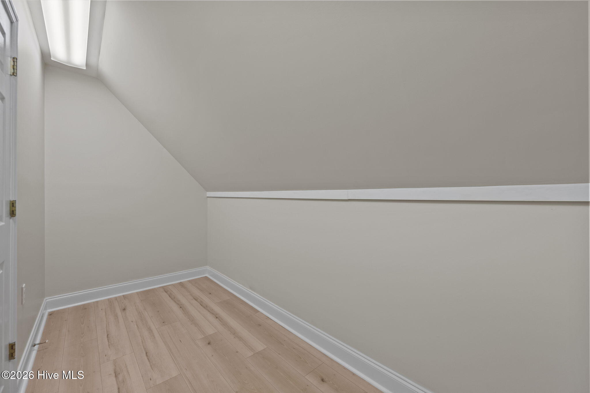 106 Dolphin Drive Property Photo 33