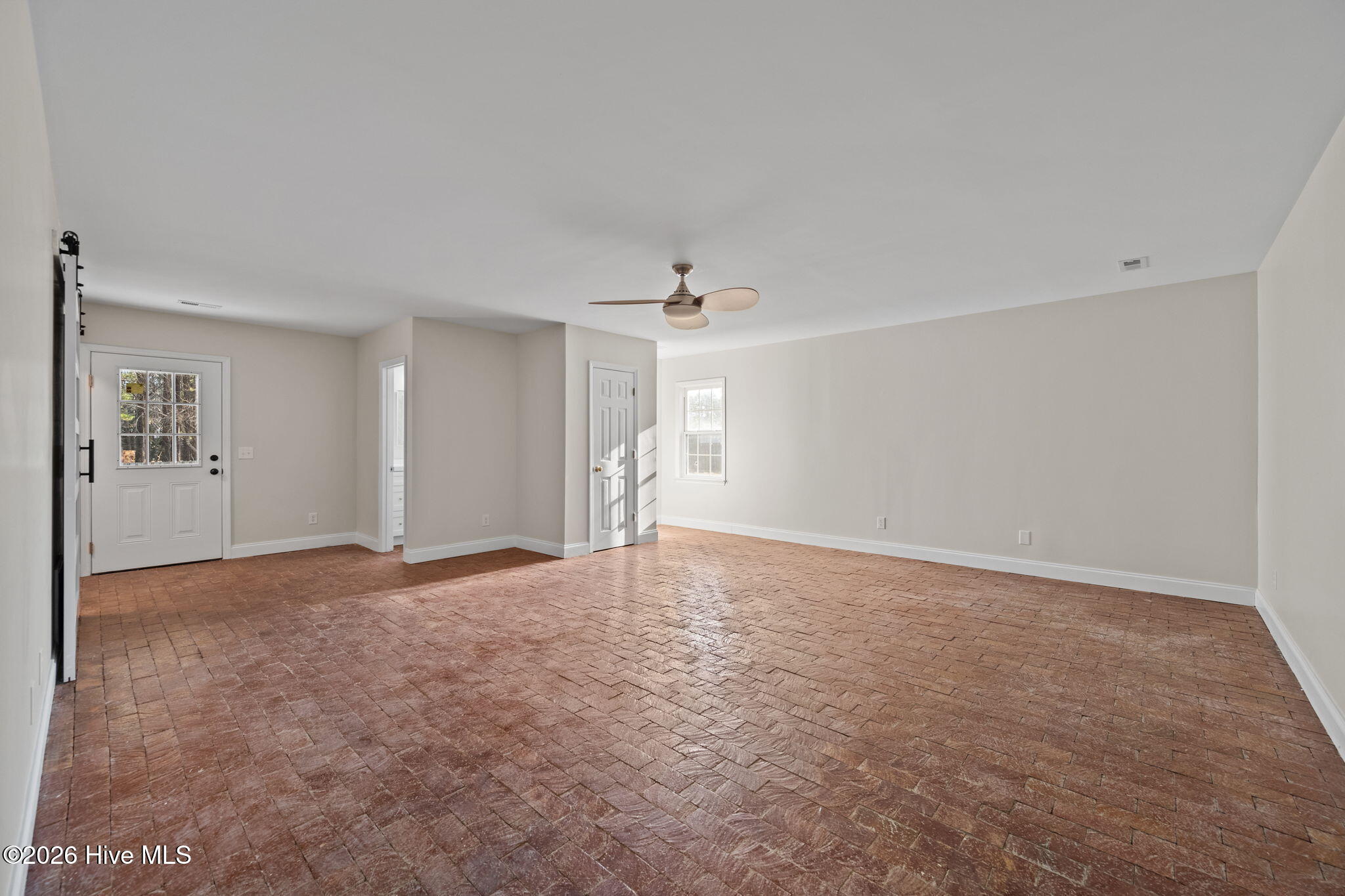 106 Dolphin Drive Property Photo 34