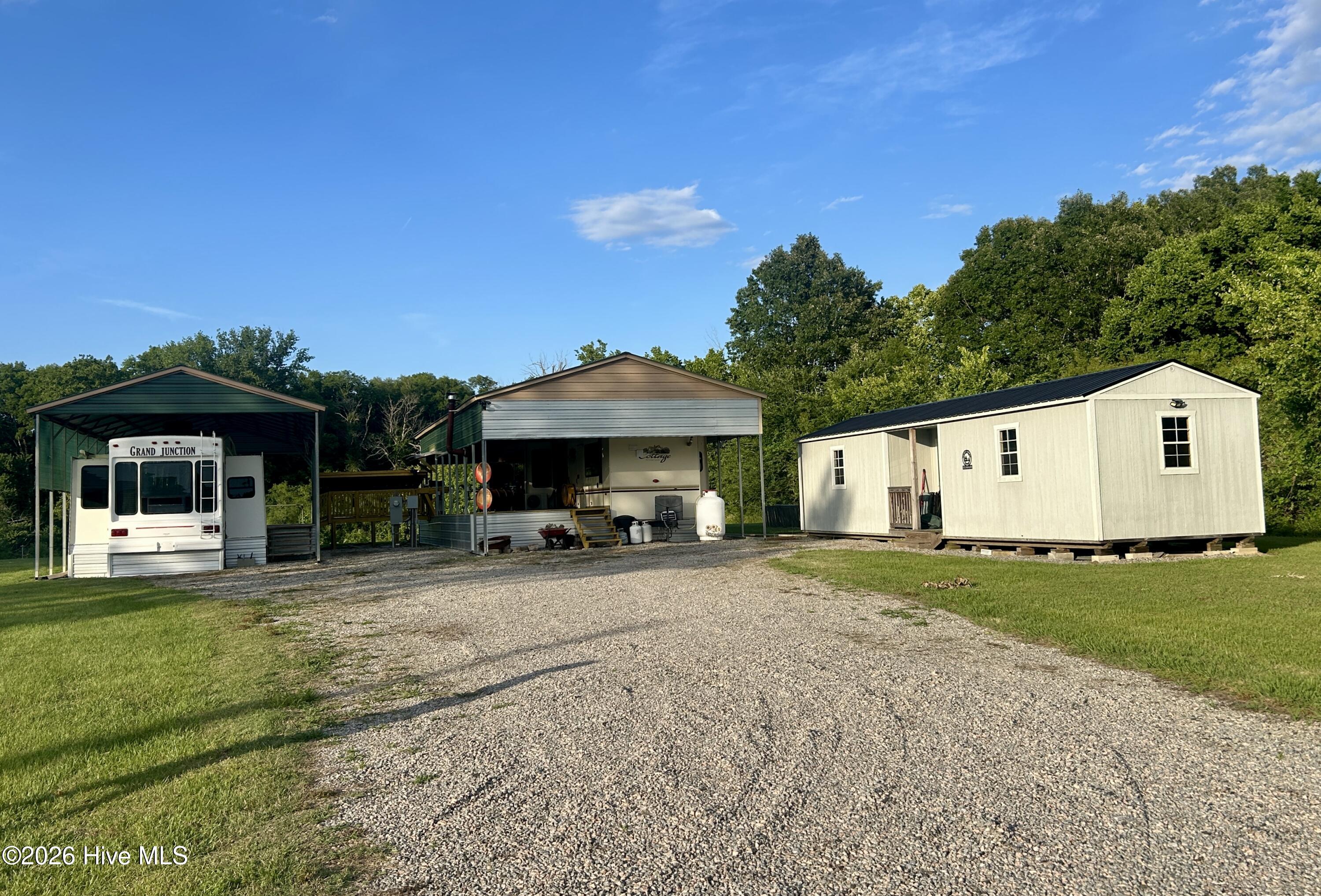 281 4 And 4a Old Sr 1801 Property Photo 45