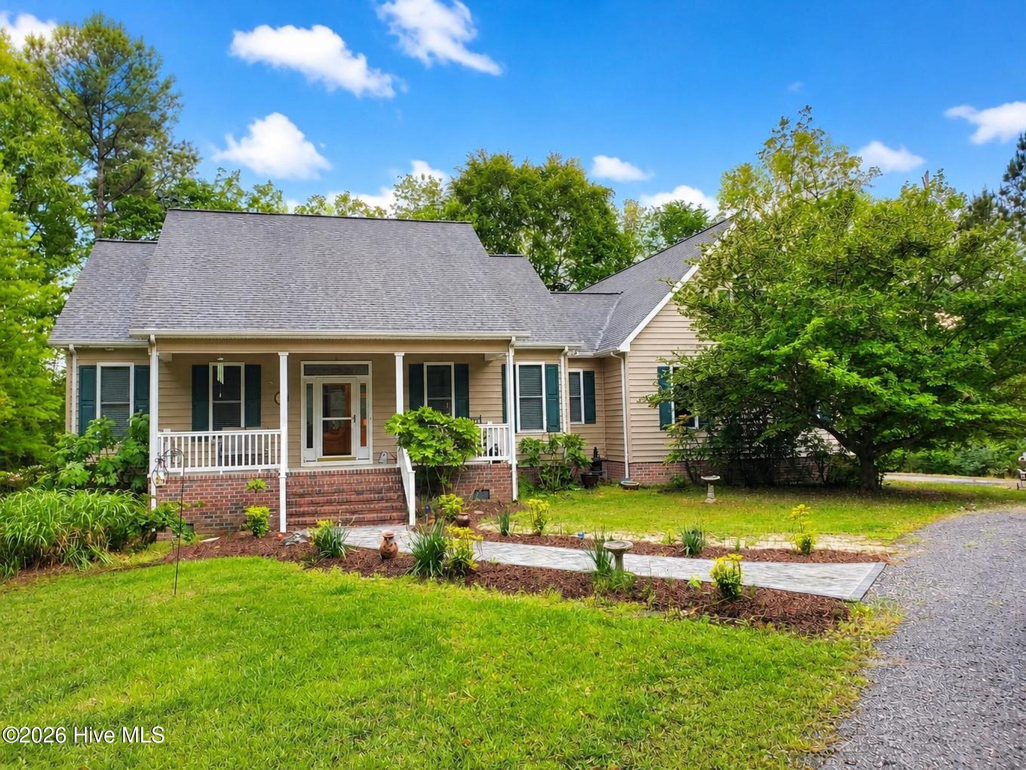 147 Johnson Drive Property Photo 3