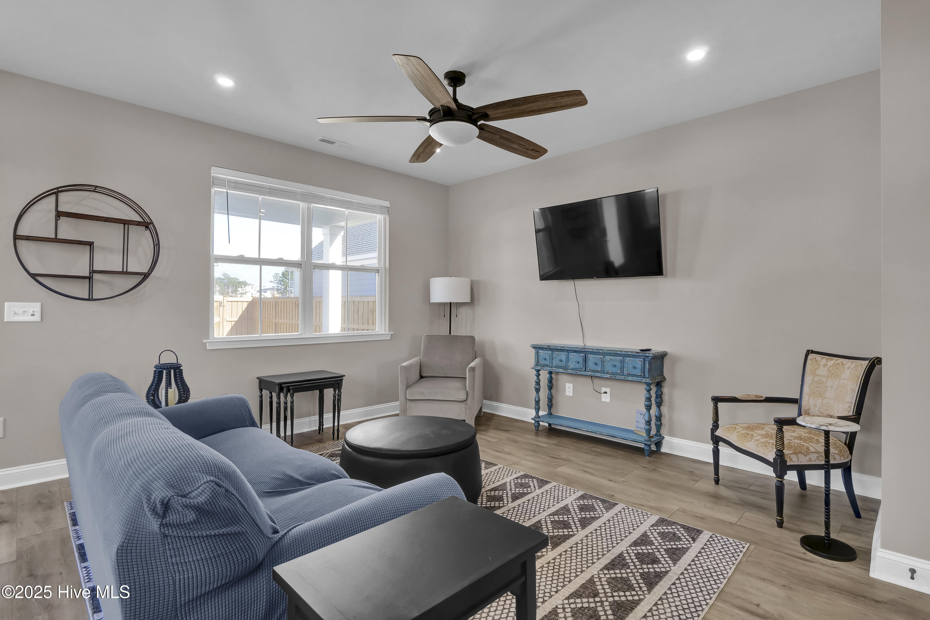 5201 Frying Pan Row Property Photo 9