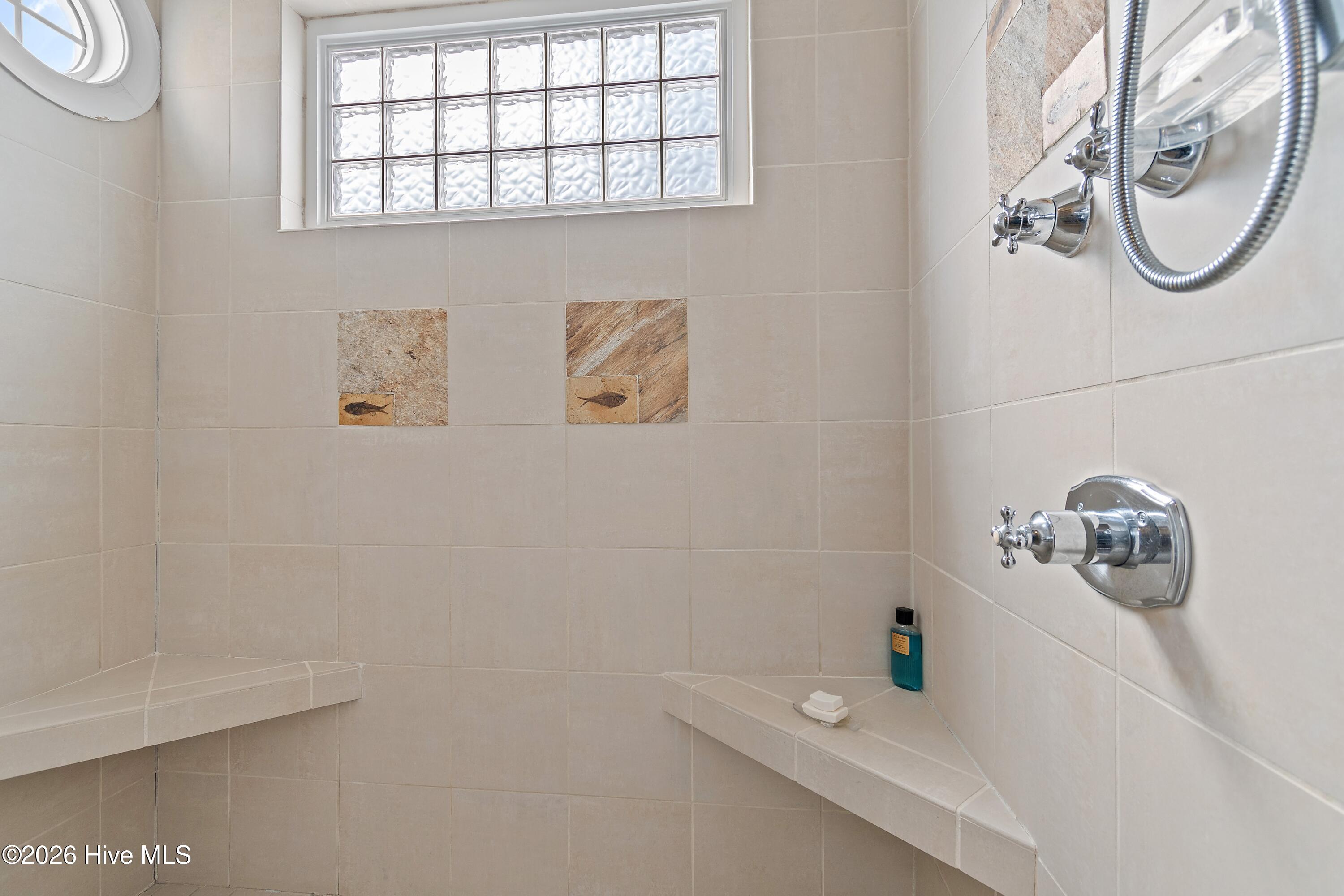 6925 Kings Lynn Drive Property Photo 72