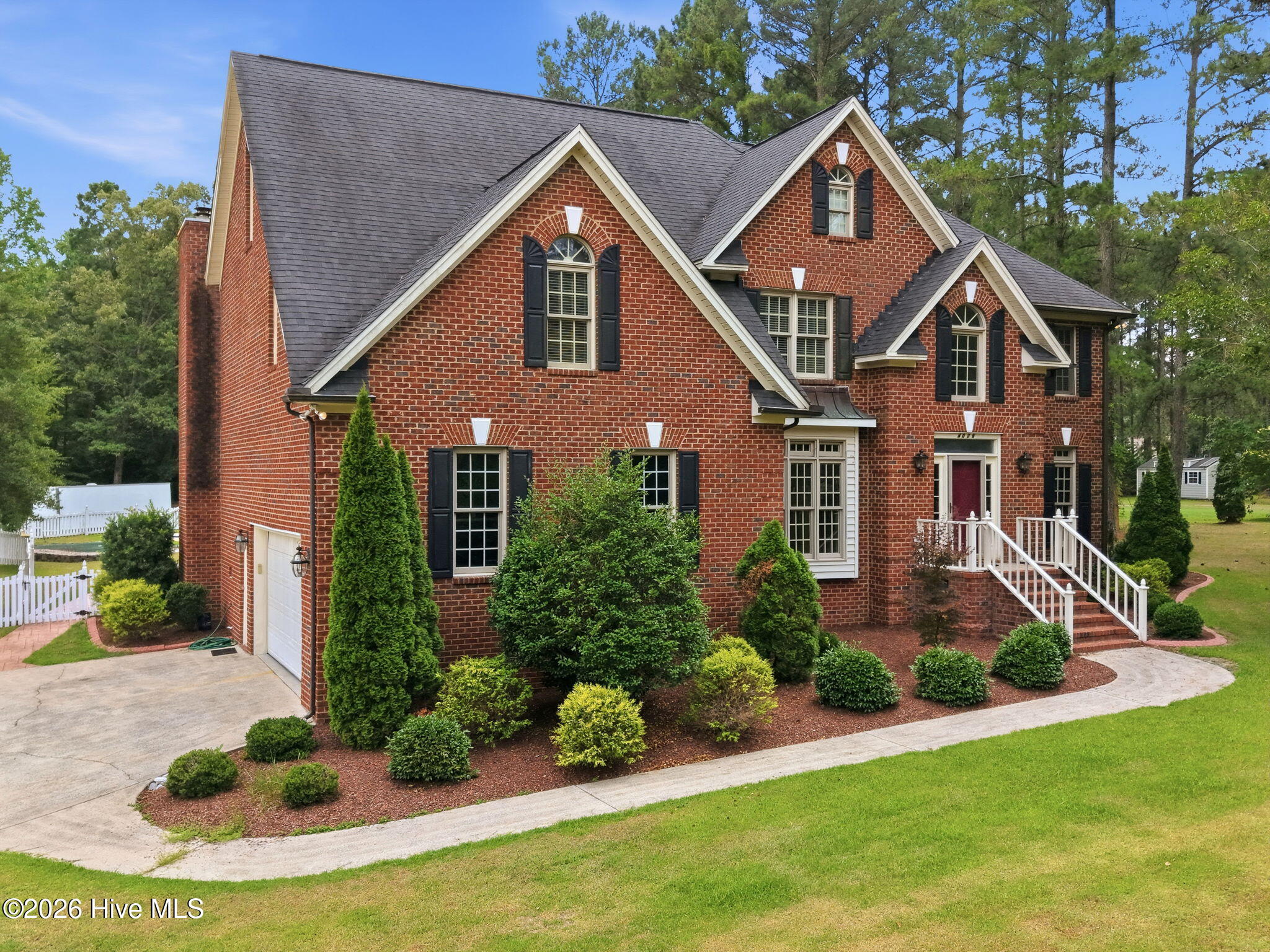 4076 Mobleys Bridge Road Property Photo 2