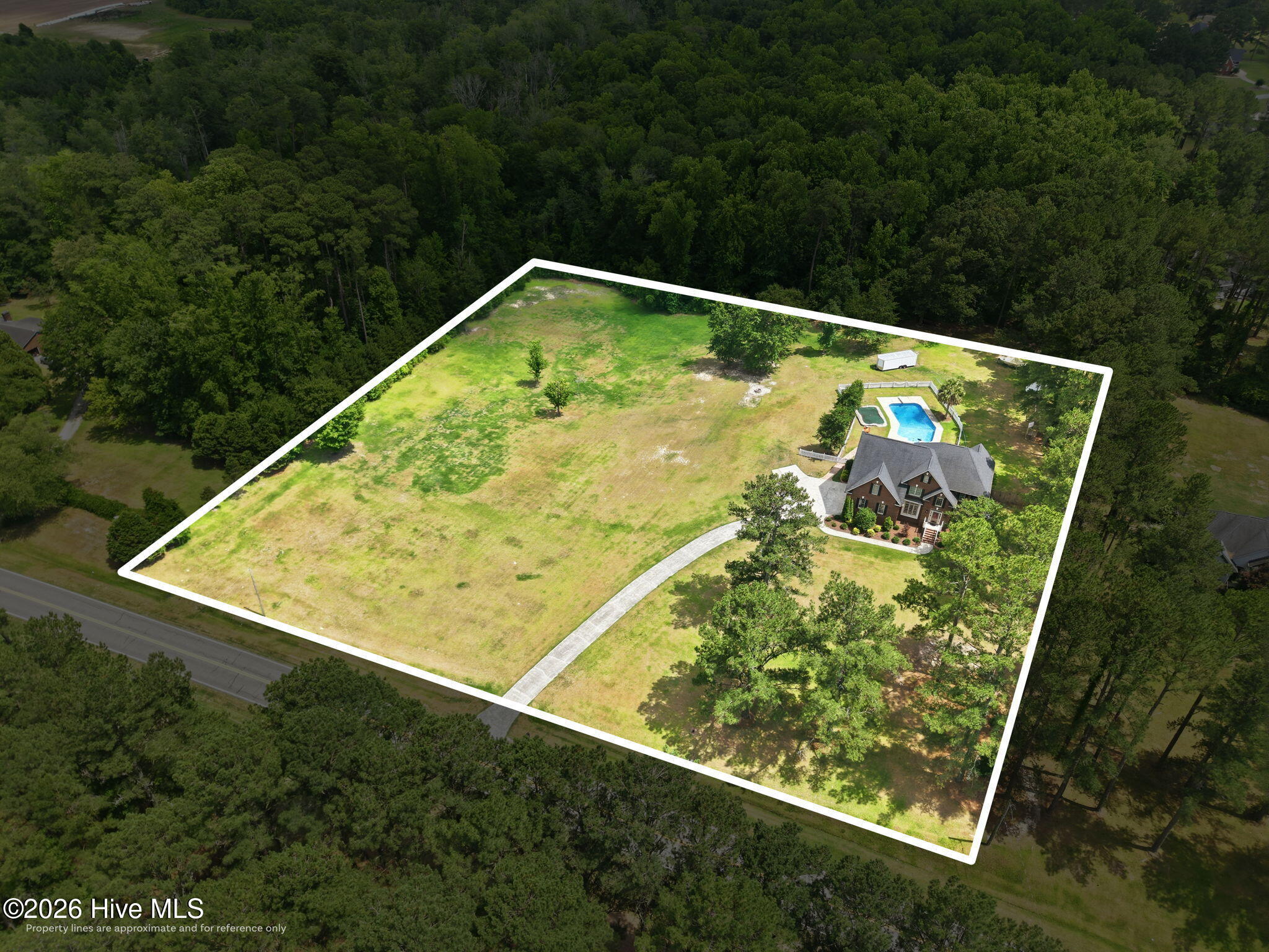 4076 Mobleys Bridge Road Property Photo 7