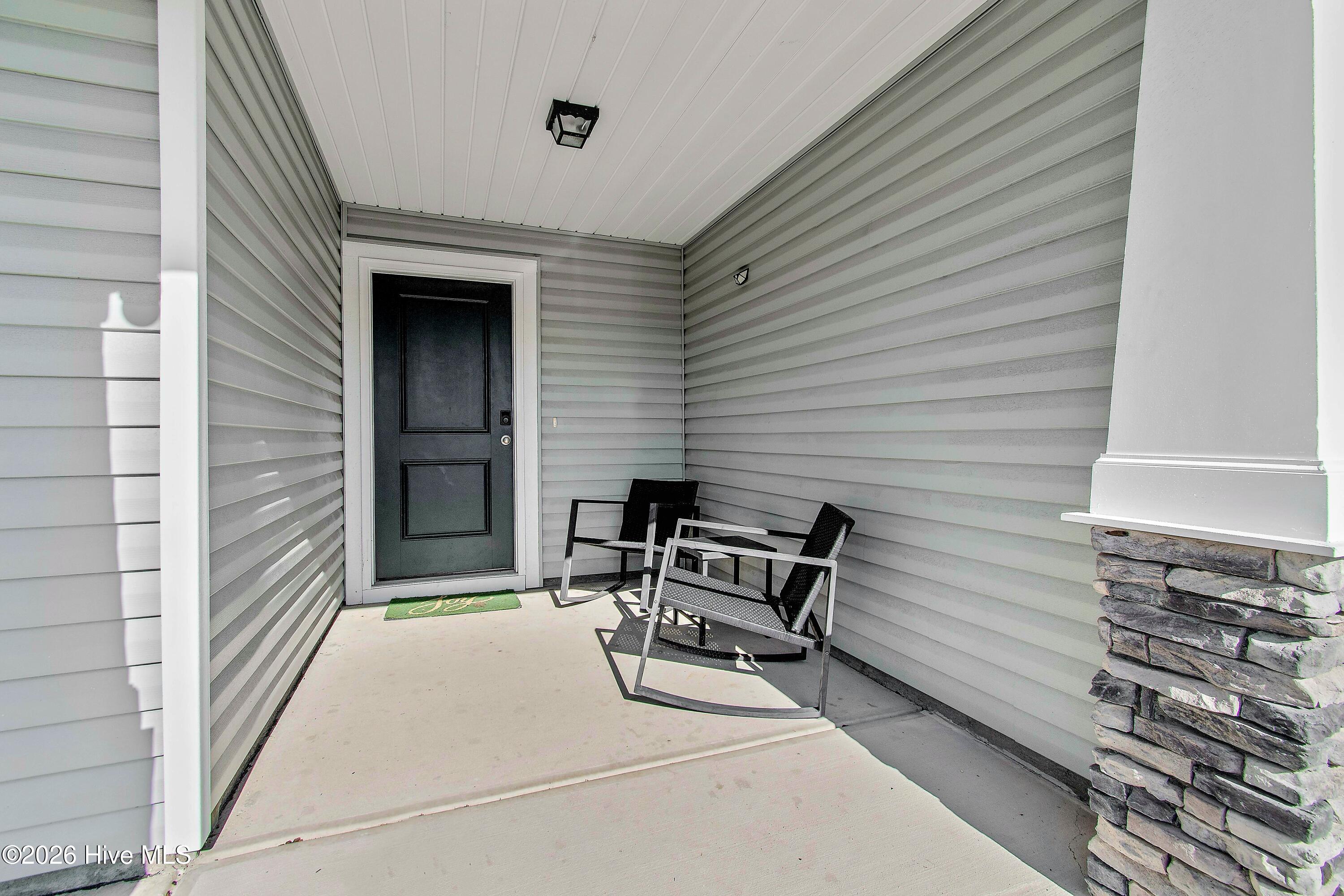 4928 Abbington Oaks Way Se Property Photo 2