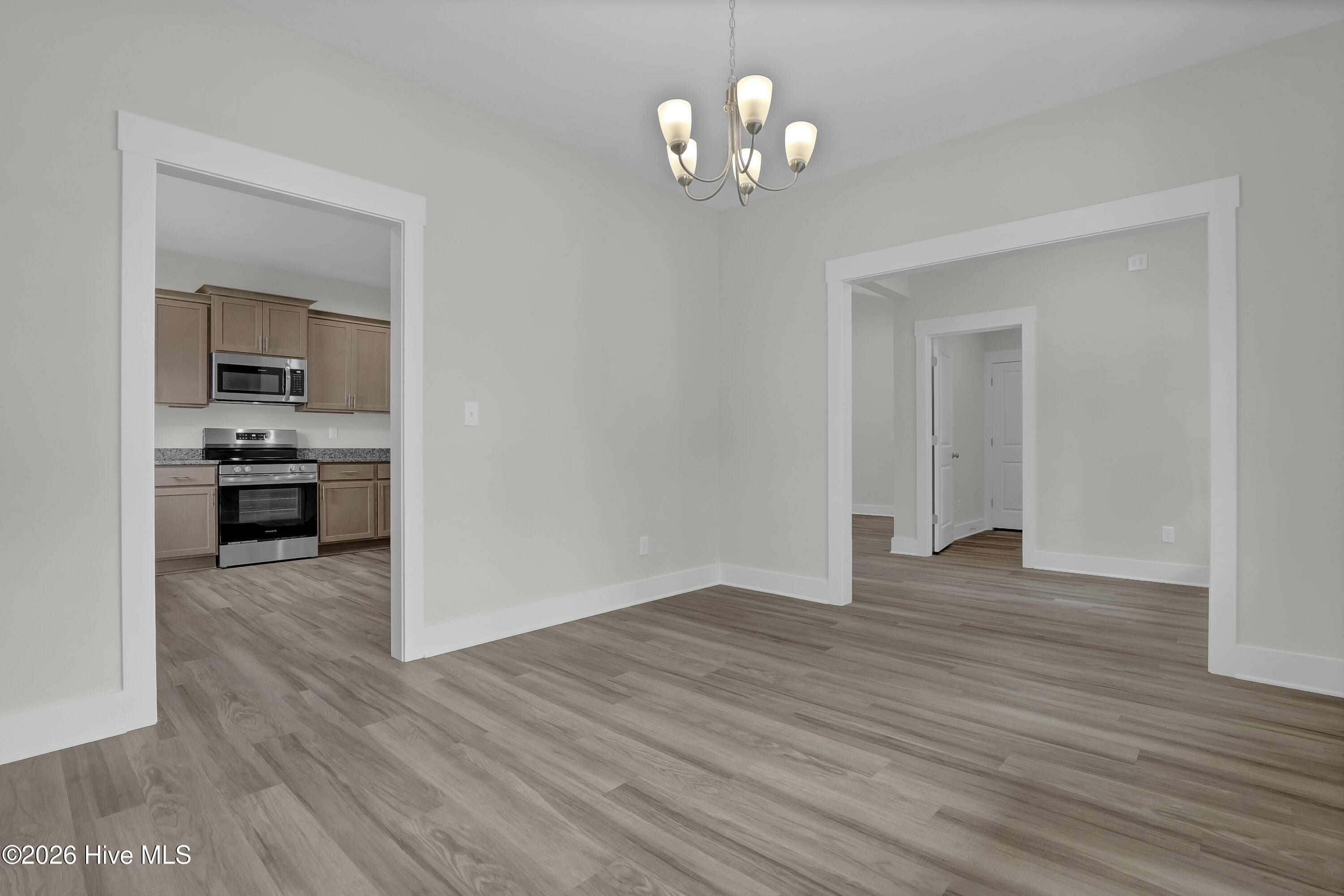 42 Peach Court Property Photo 24