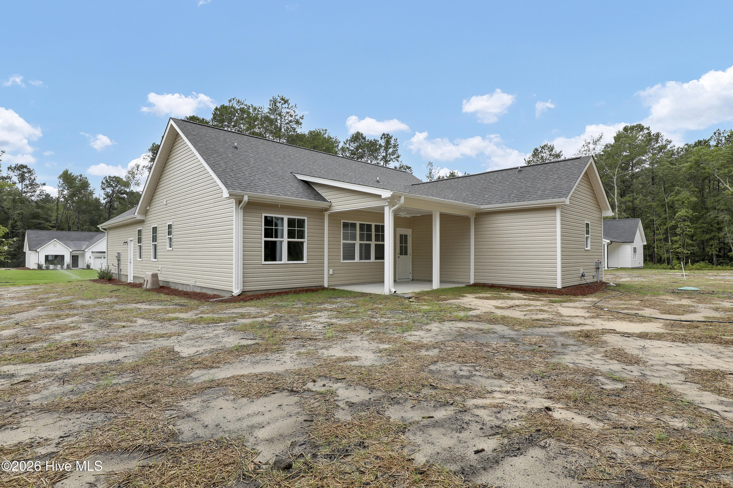 42 Peach Court Property Photo 28