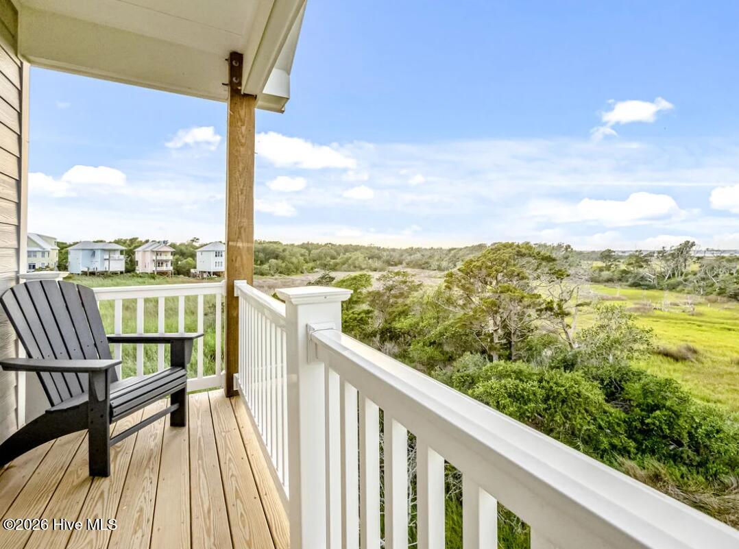 100 Salt Marsh Way Property Photo 18