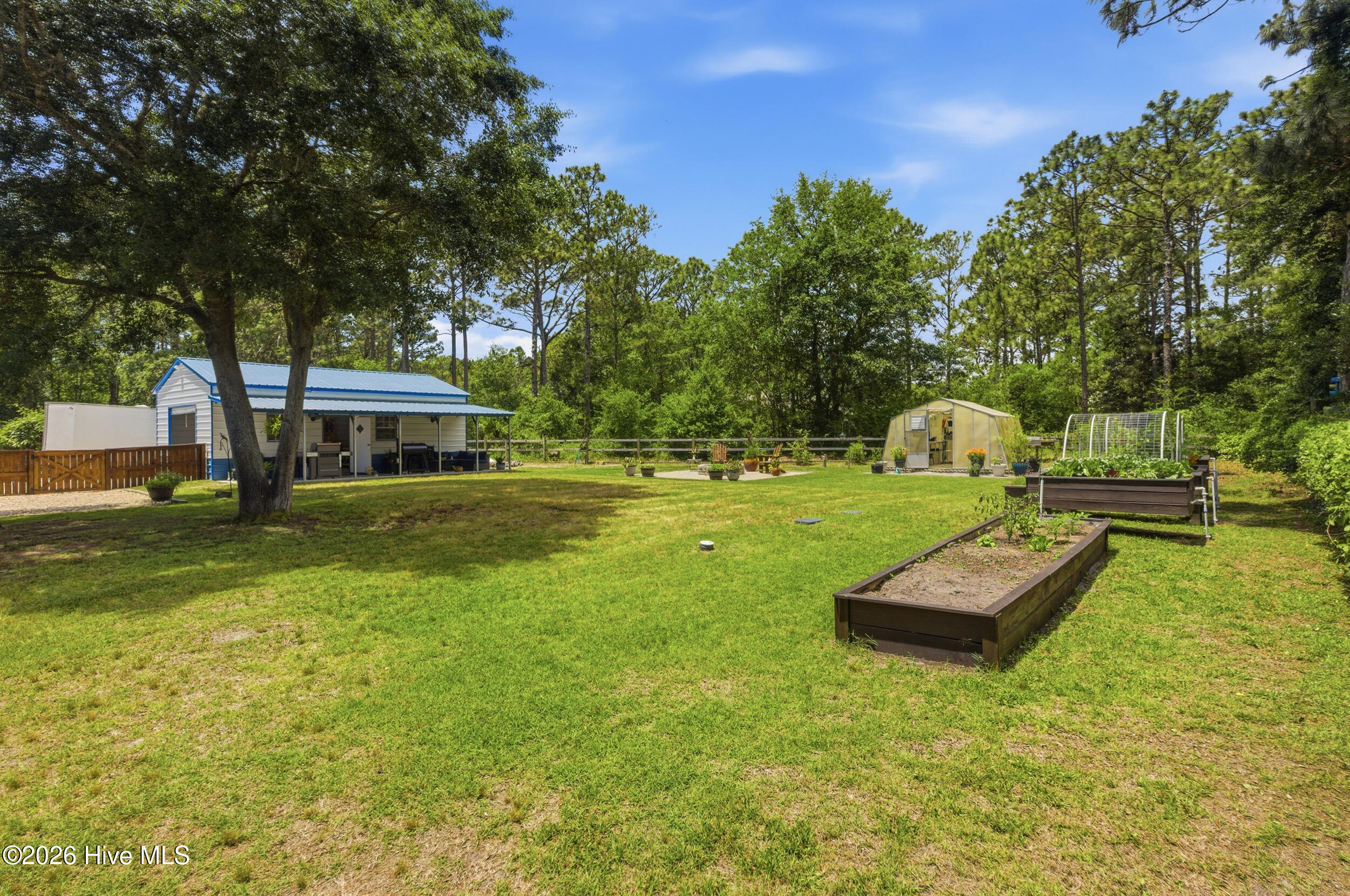 245 Barrington Ridge Property Photo 39