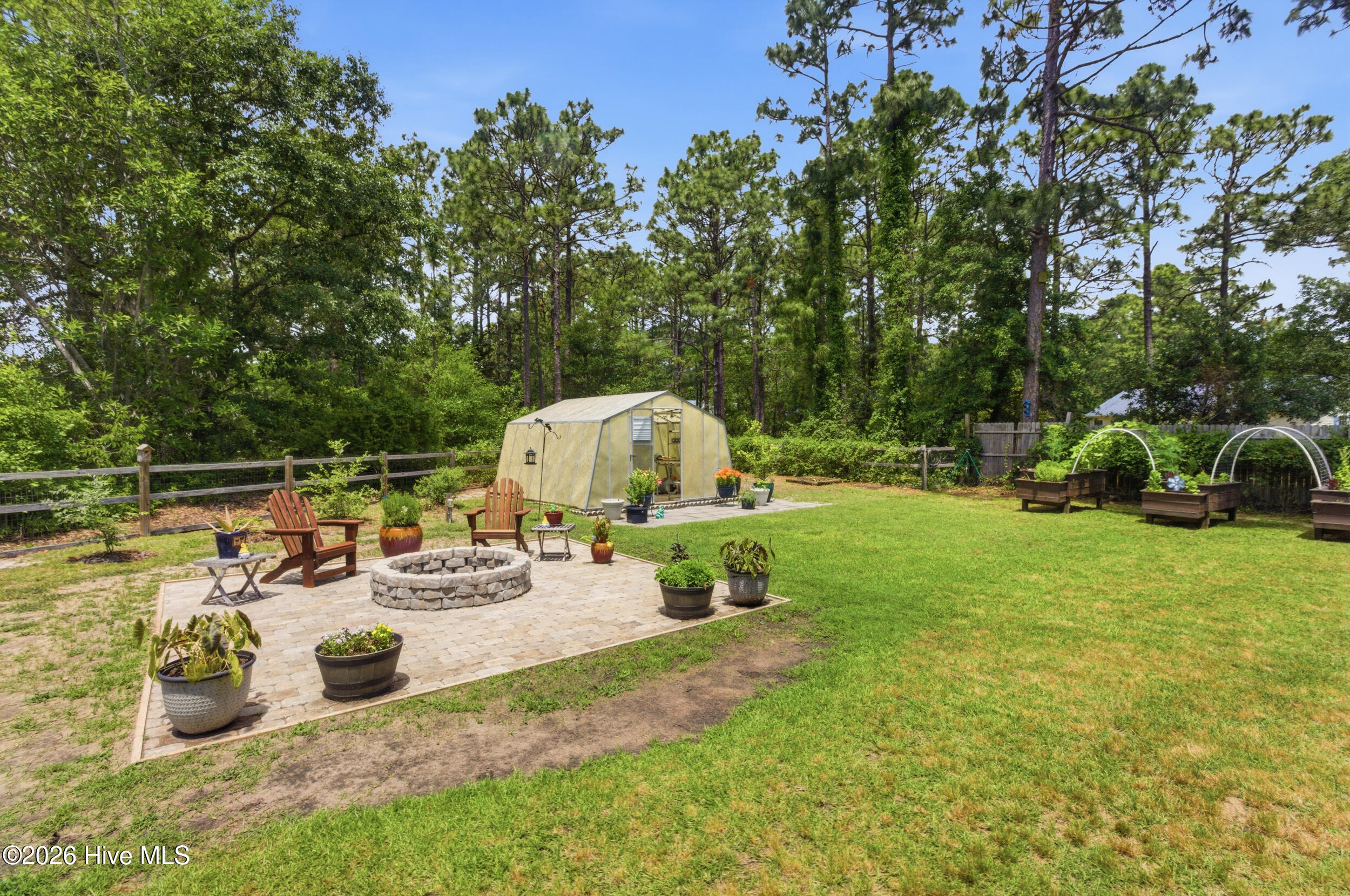245 Barrington Ridge Property Photo 43