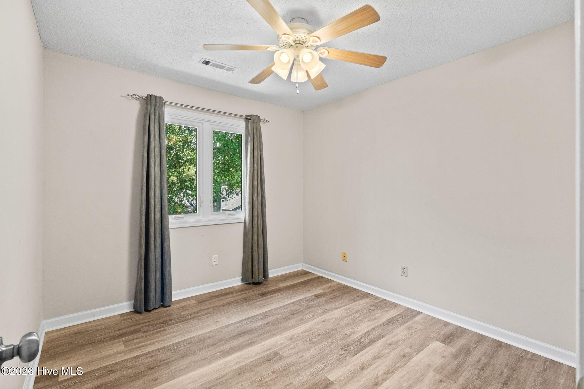 304 75th Avenue N Apt A Property Photo 40
