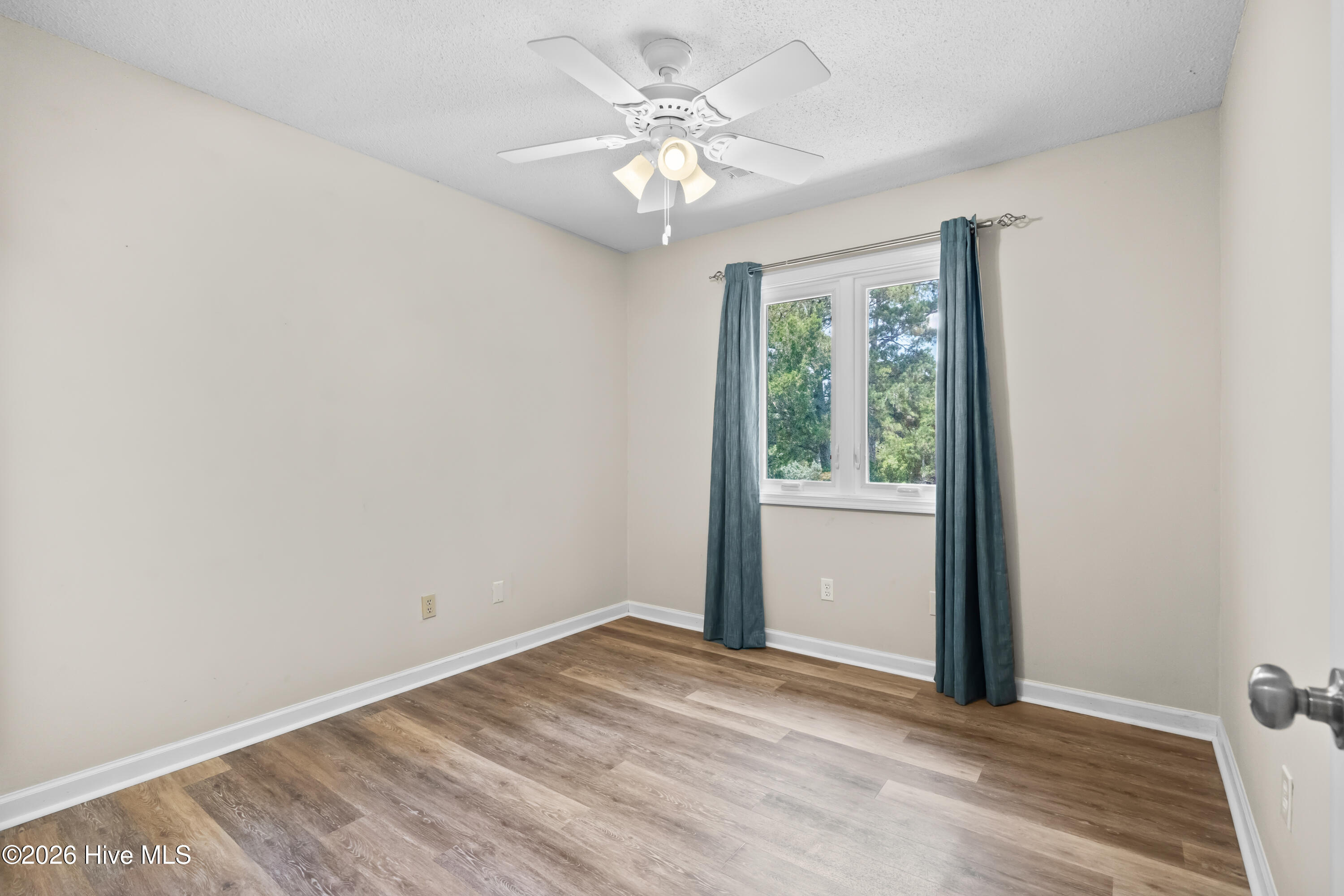 304 75th Avenue N Apt A Property Photo 41