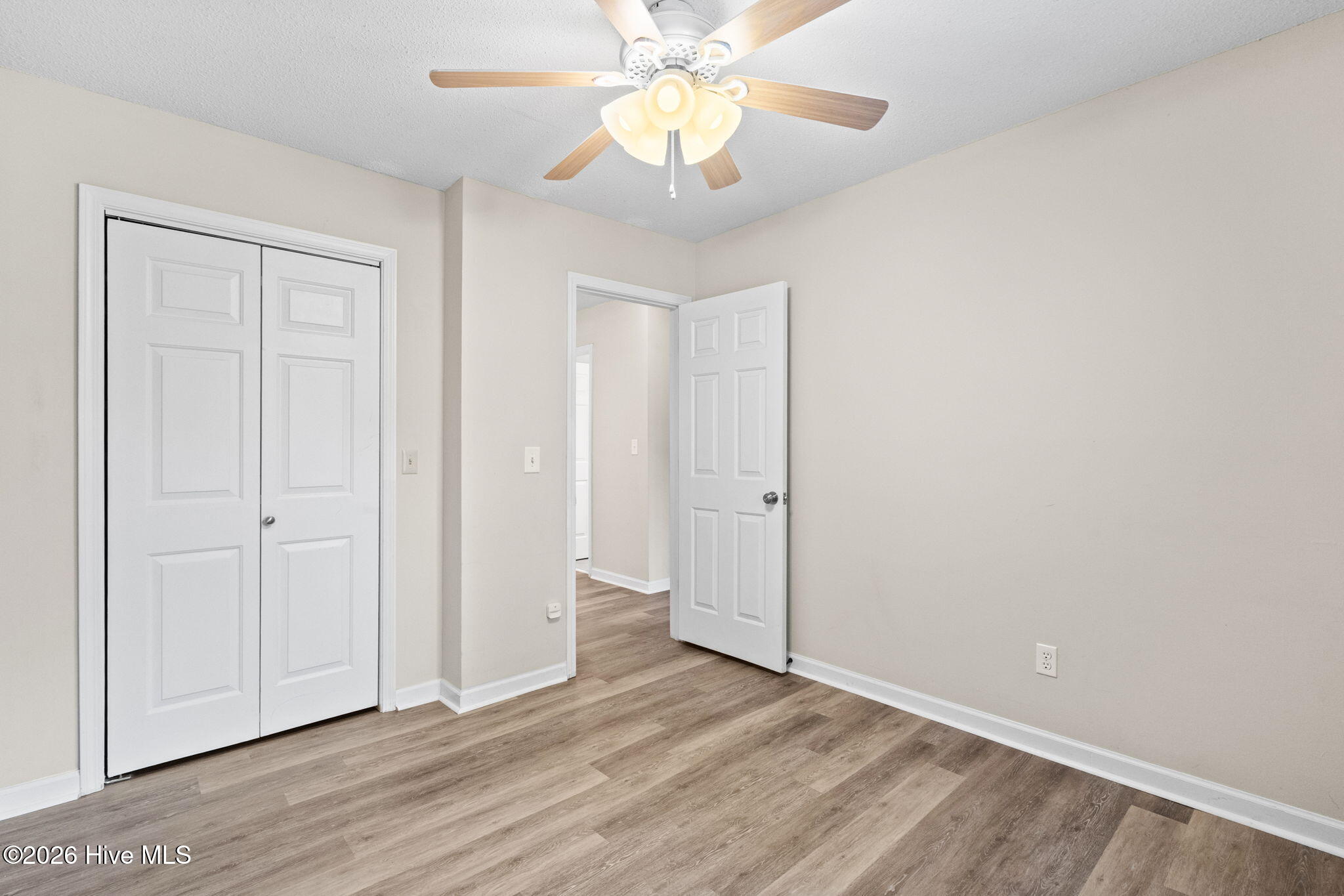 304 75th Avenue N Apt A Property Photo 43
