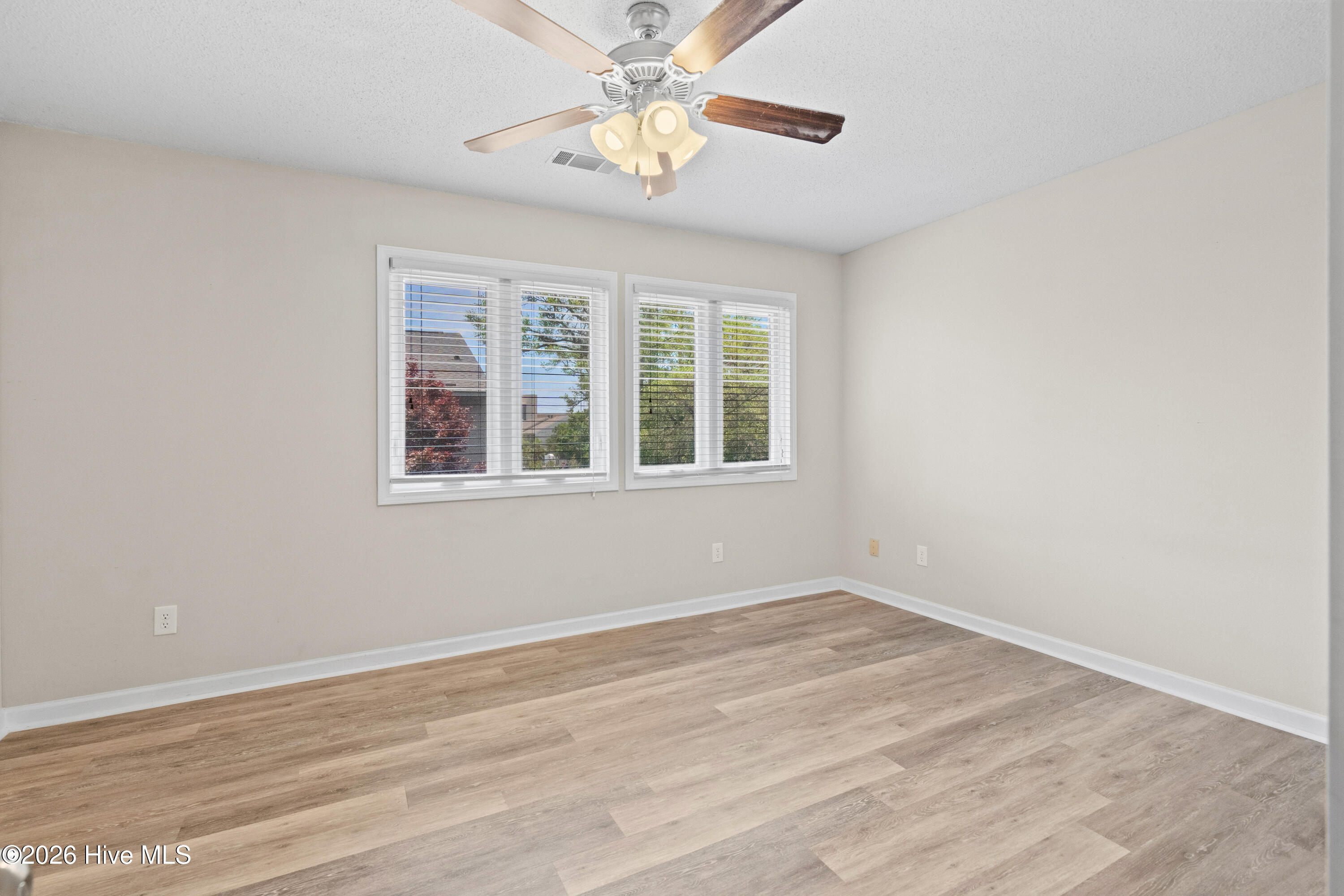 304 75th Avenue N Apt A Property Photo 46